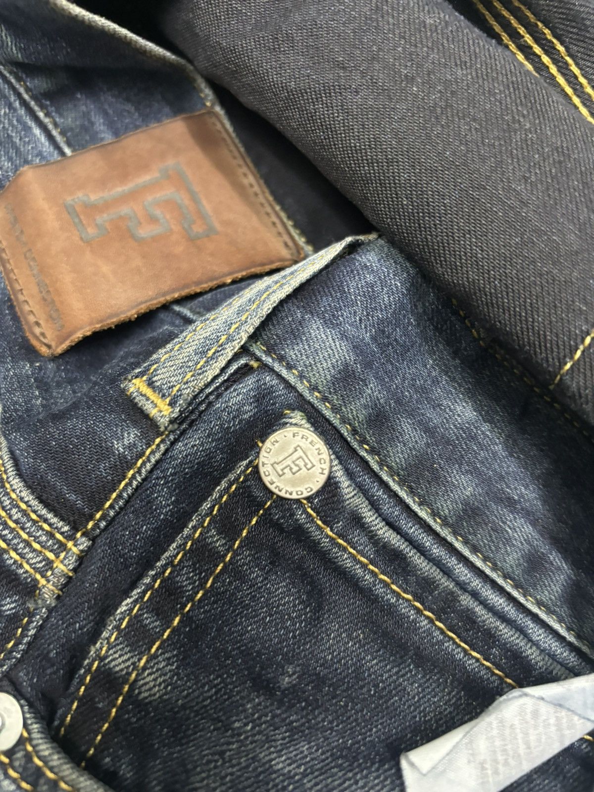 FCUK FRENCH CONNECTION DIRTY DISTRESSED DENIM JEANS FCUK Size US 30 / EU 46 - 12 Thumbnail