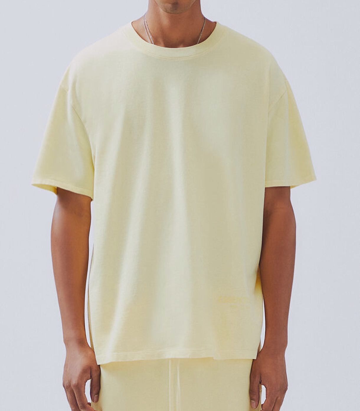 Essentials 2019 Essentials Lemonade Tee Size US L / EU 52-54 / 3 - 1 Thumbnail