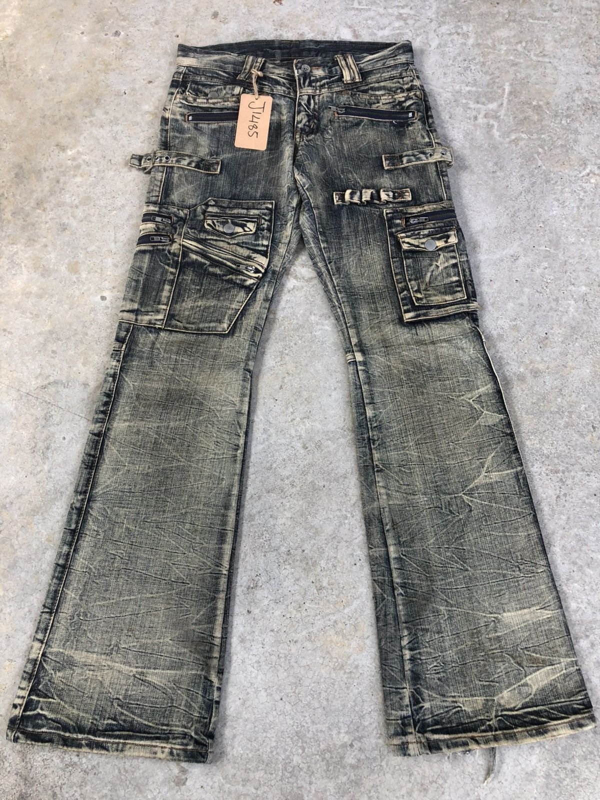 semanticdesign Semantic Design Flared Jeans Multipocket Mudwash Distressed Size US 30 / EU 46 - 1 Thumbnail
