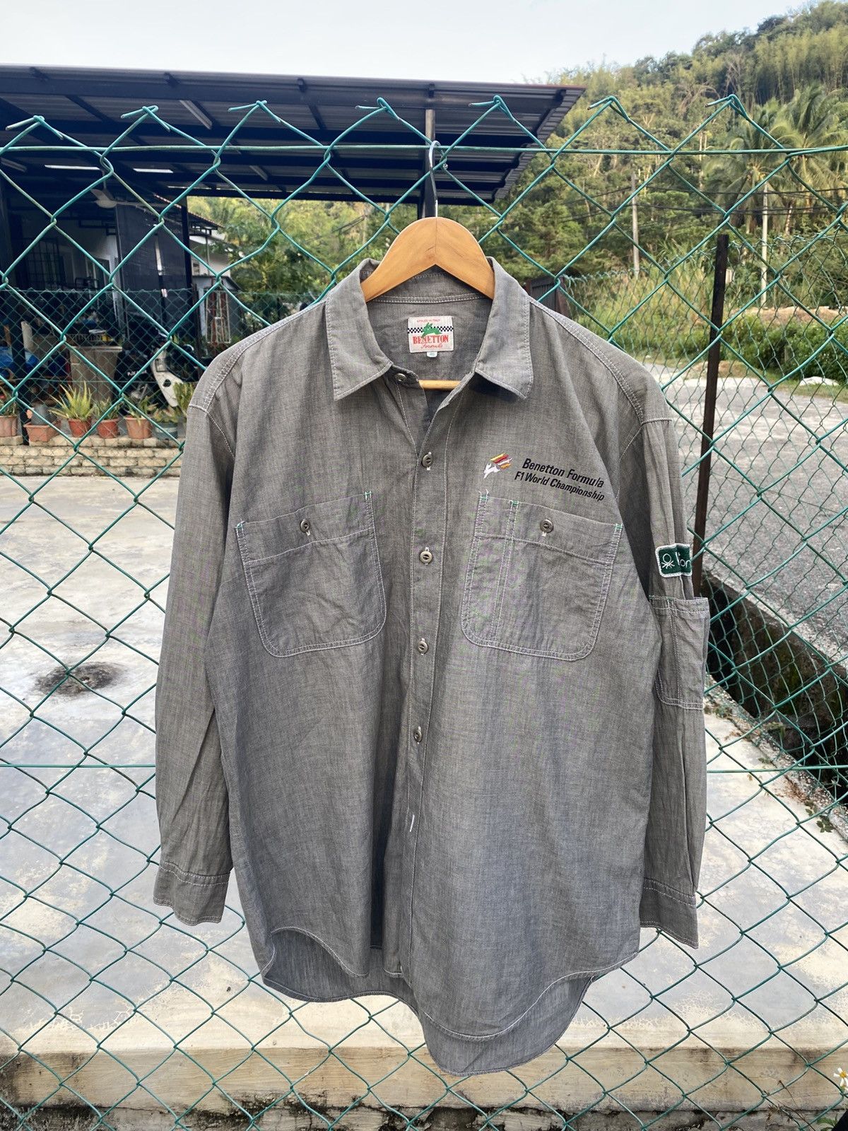 Benetton Vintage Benetton Formula 1 long sleeve workshirt Size US L / EU 52-54 / 3 - 2 Thumbnail