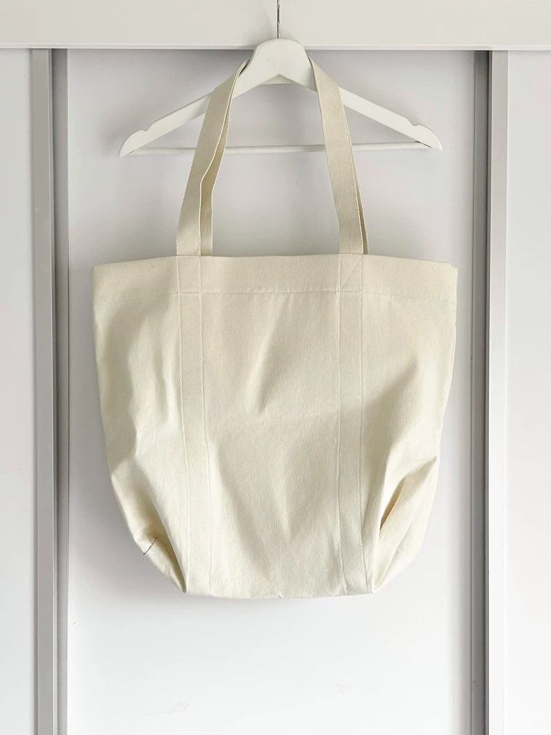 Yohji Yamamoto Yohji Yamamoto Signature Printed White Tote Bag 2504-Nextar Size ONE SIZE - 2 Thumbnail