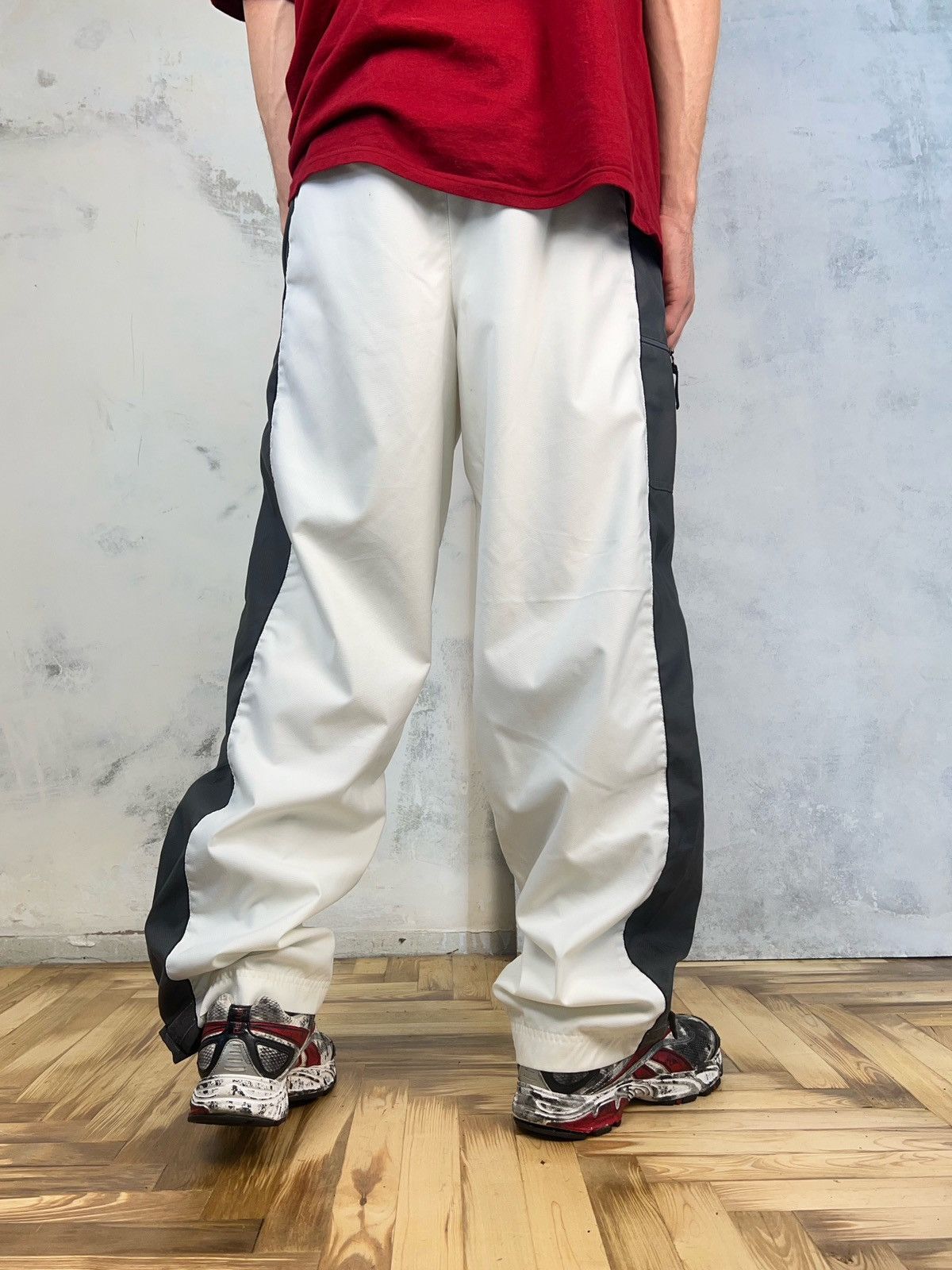 Vintage Vintage Nike Jogger Pants Size M - L Size US 32 / EU 48 - 5 Thumbnail