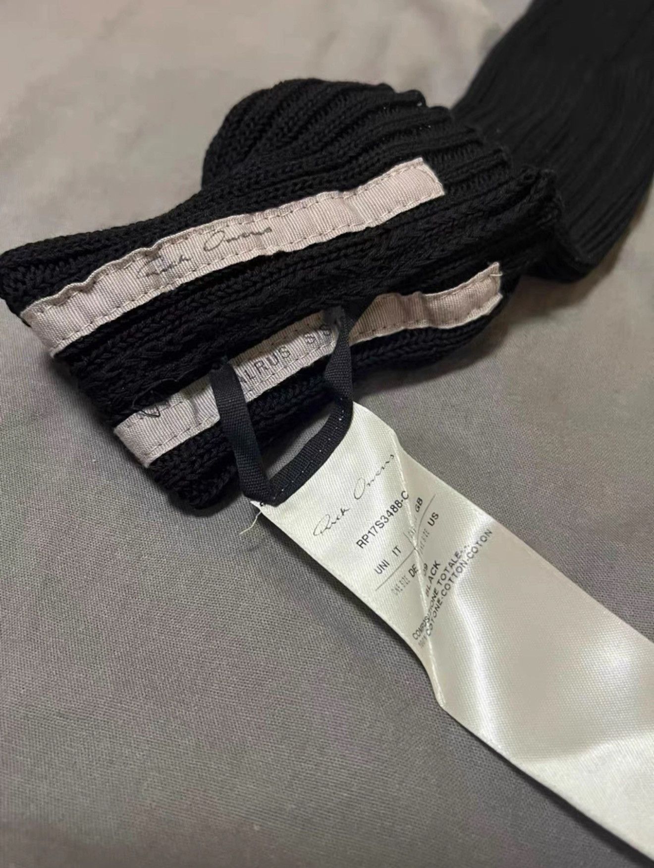 Rick Owens Rick Owens Mainline Walrus Knitted Gloves Size ONE SIZE - 2 Thumbnail