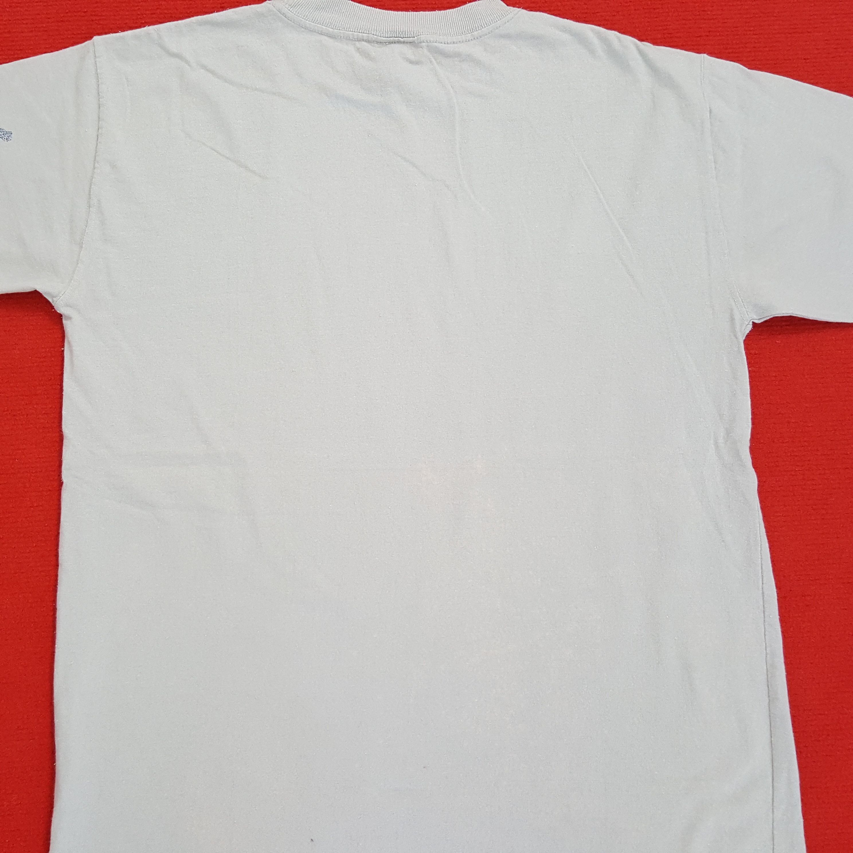 Vintage Skateboard PhoElix Art Drawing Style Vintage Tshirt Size US L / EU 52-54 / 3 - 4 Thumbnail