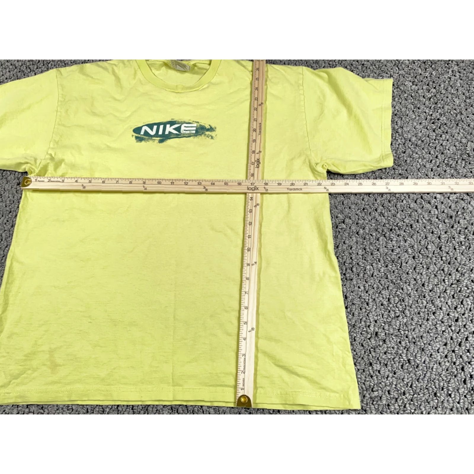 Nike VINTAGE Nike T-Shirt Men L Yellow Double-Sided Print 2000s Retro 90s Graphic Tee Mens Size Large Size US L / EU 52-54 / 3 - 6 Thumbnail