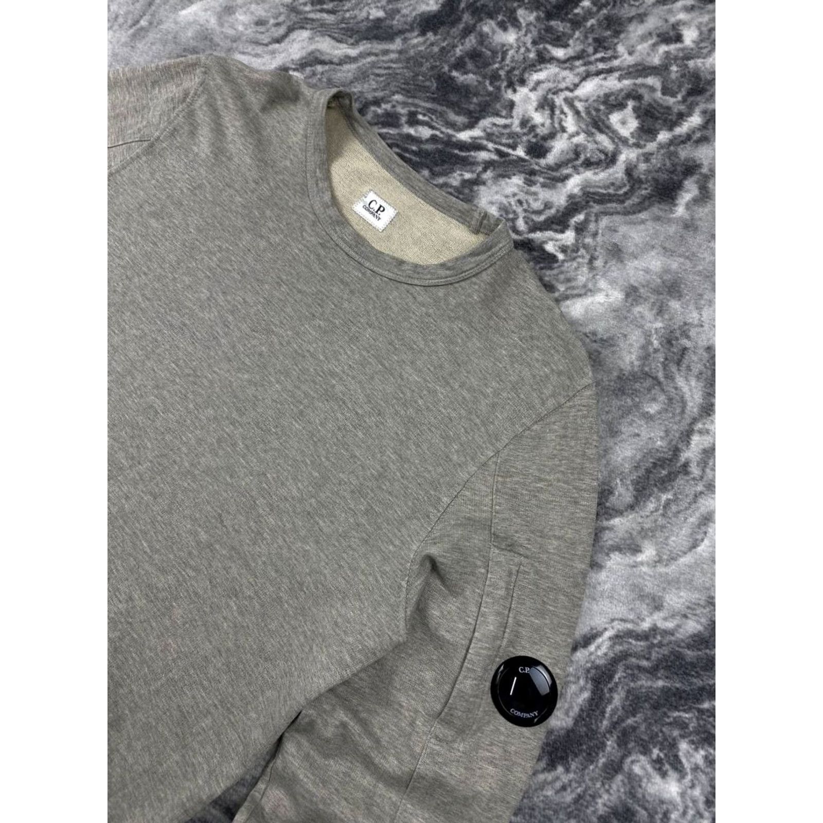 Vintage CP Company Sweatshirt Men L Gray Pullover Crew Neck Regular Size L Size US L / EU 52-54 / 3 - 2 Thumbnail