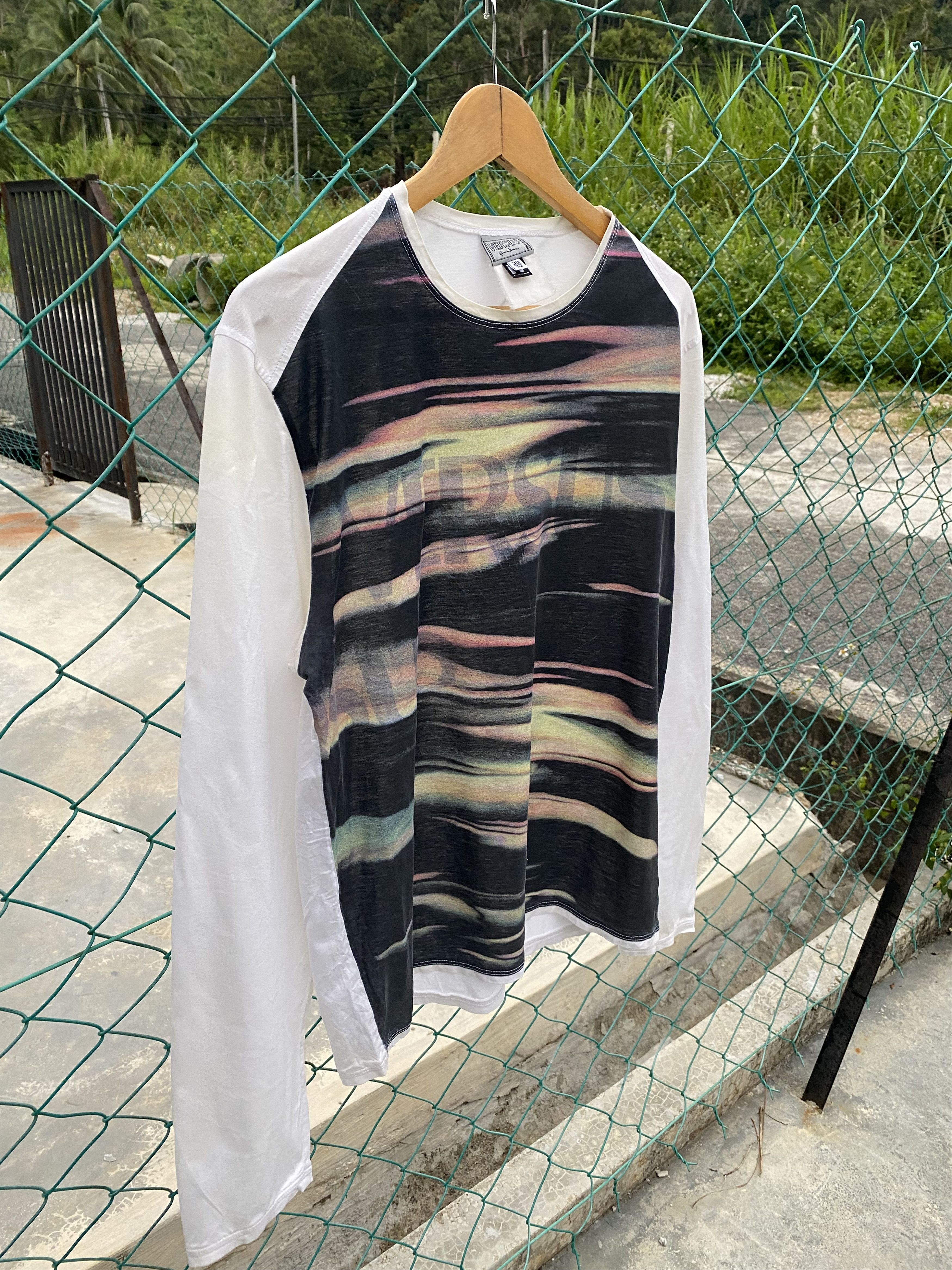 Versace × Versus Versus rainbow long sleeve tshirts Size US M / EU 48-50 / 2 - 4 Thumbnail