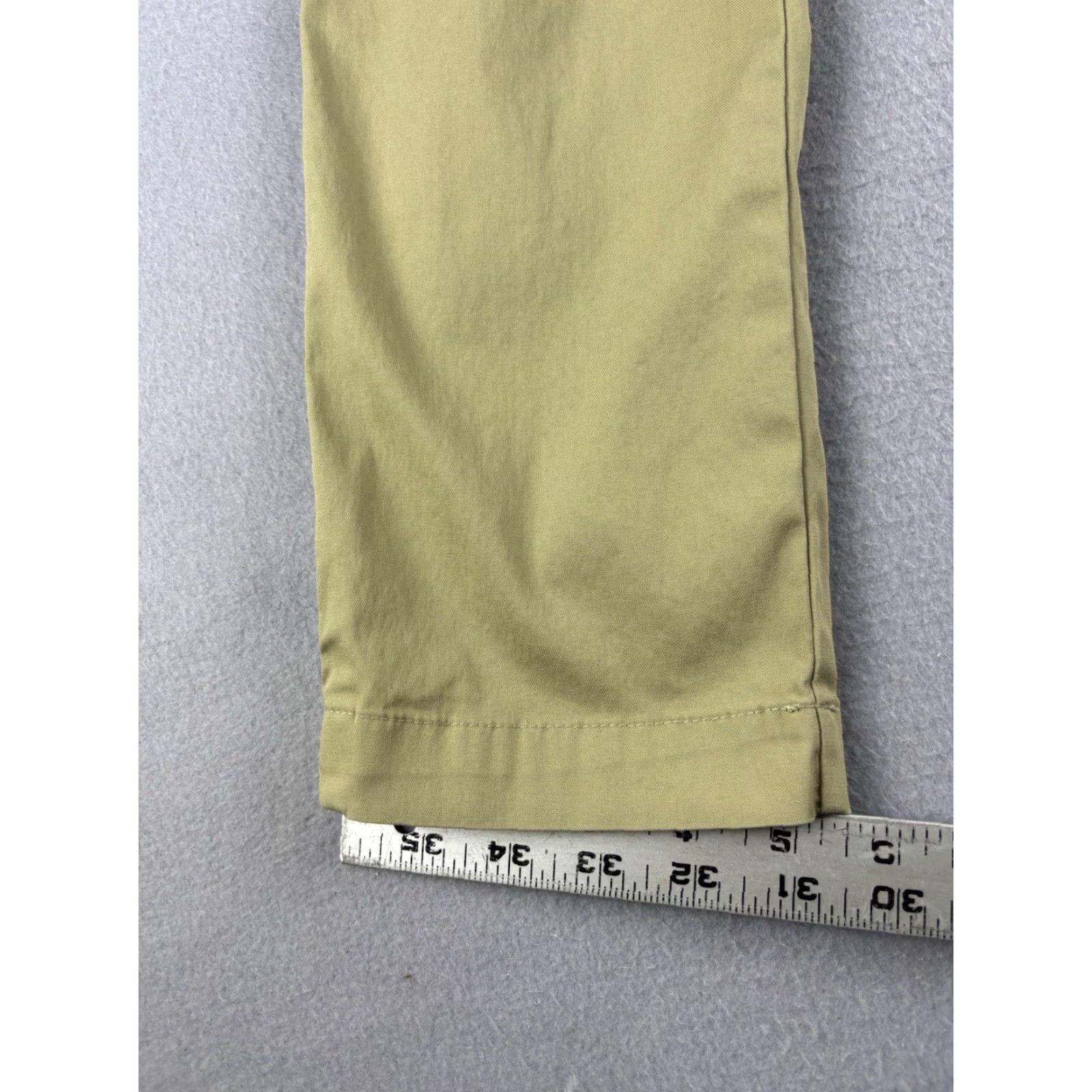 Lululemon Lululemon Pants Mens Slim Fit Chino Brown 28x32 Regular Polyester Blend Flat Front Zipper Button Slim Inseam 32 Size US 28 / EU 44 - 8 Thumbnail