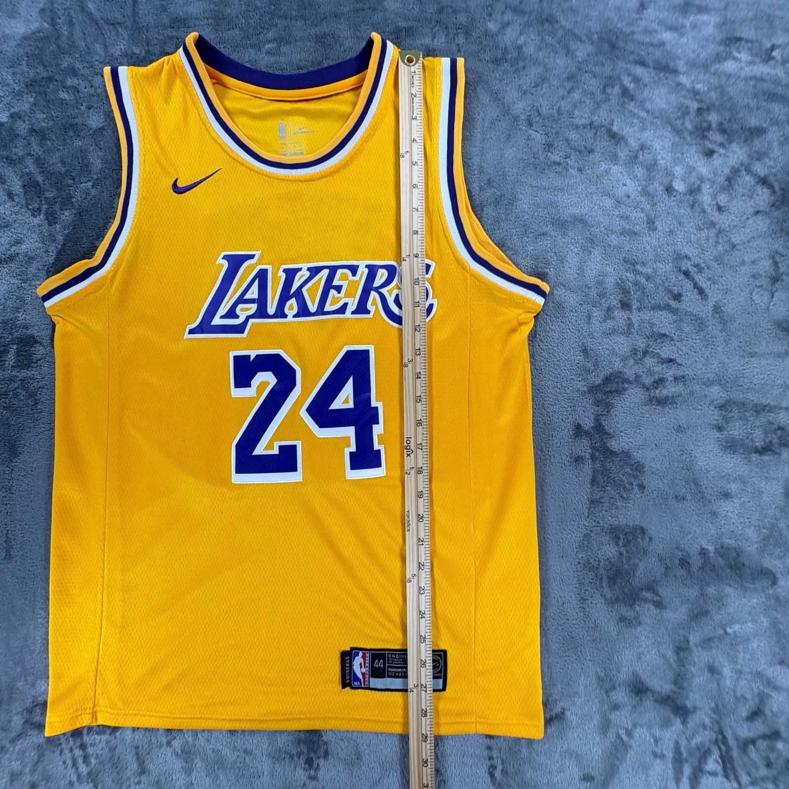 Nike Nike Kobe Bryant Lakers #24 Swingman Jersey Stitched Men S/ Size US S / EU 44-46 / 1 - 8 Thumbnail