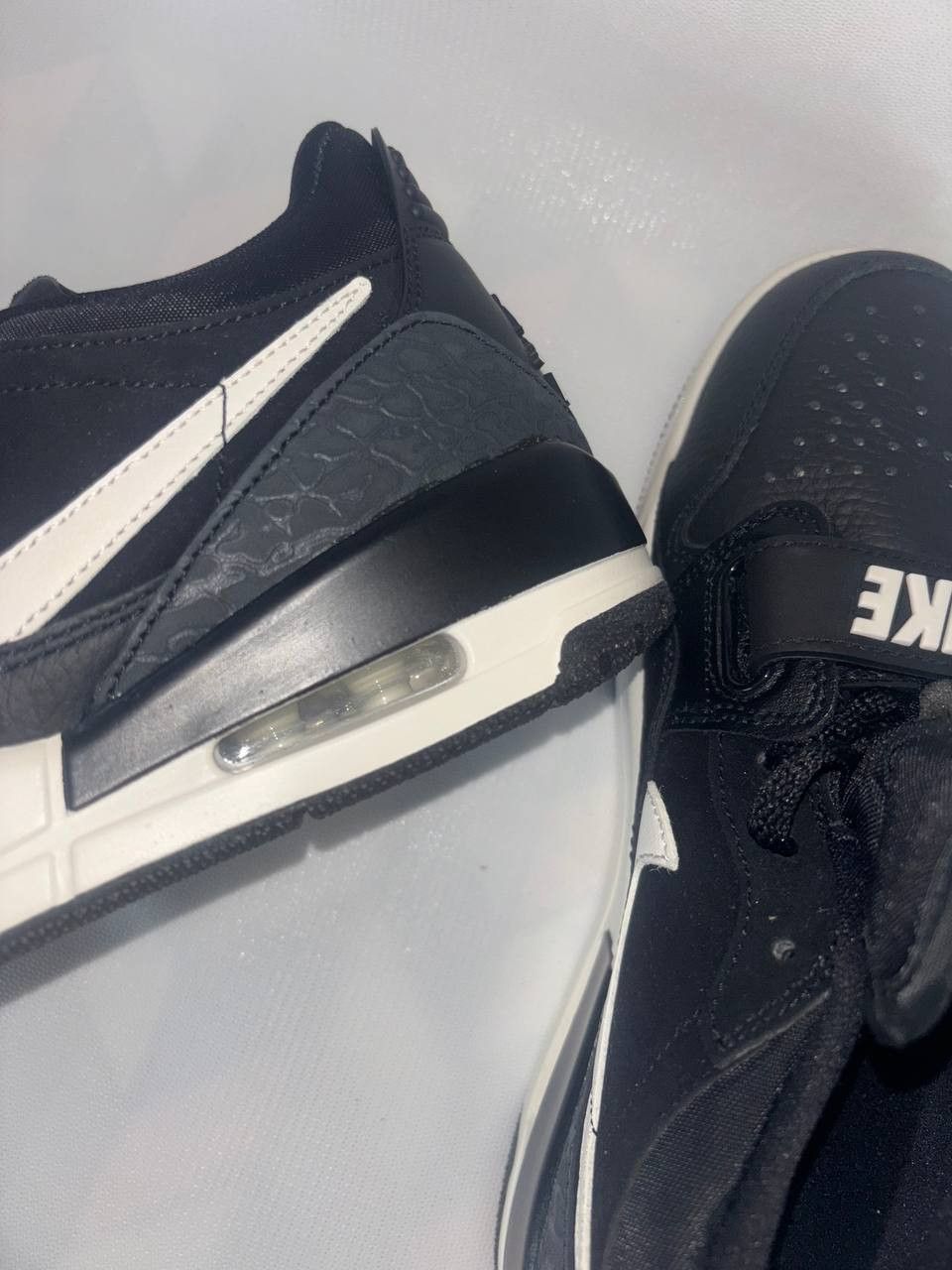 Nike Sneakers NIKE Air Jordan Legacy 312 Low Black CD7069-001 Size US 7.5 / EU 40-41 - 8 Thumbnail