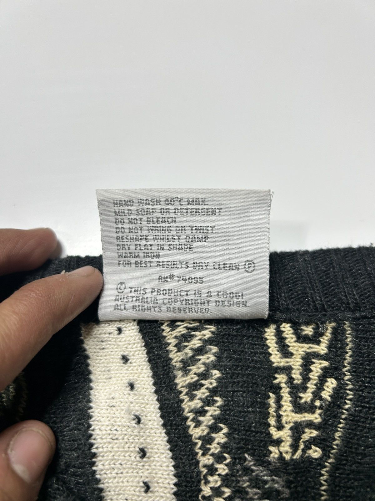 Coogi Vintage Coogi Knitwear Sweater Size US S / EU 44-46 / 1 - 5 Thumbnail