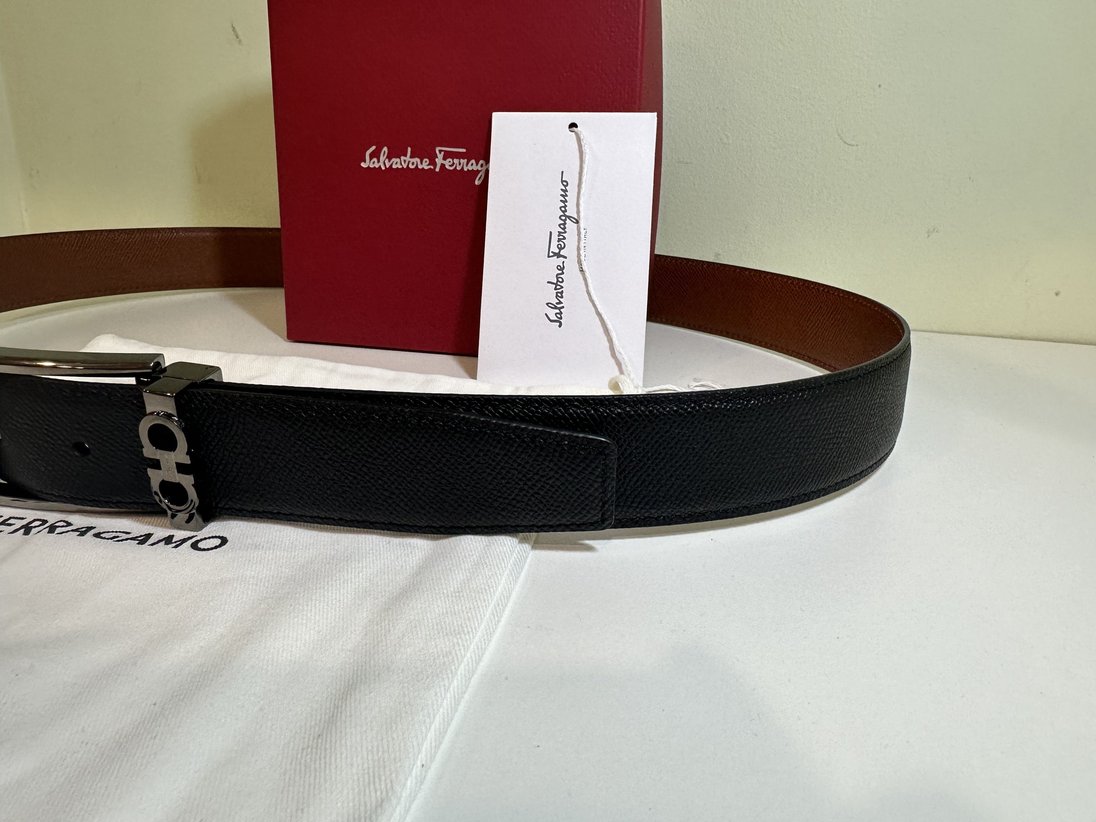 Salvatore Ferragamo Reversible Radica/Nero Leather Salvatore Ferragamo Belt Size 32 - 9 Thumbnail