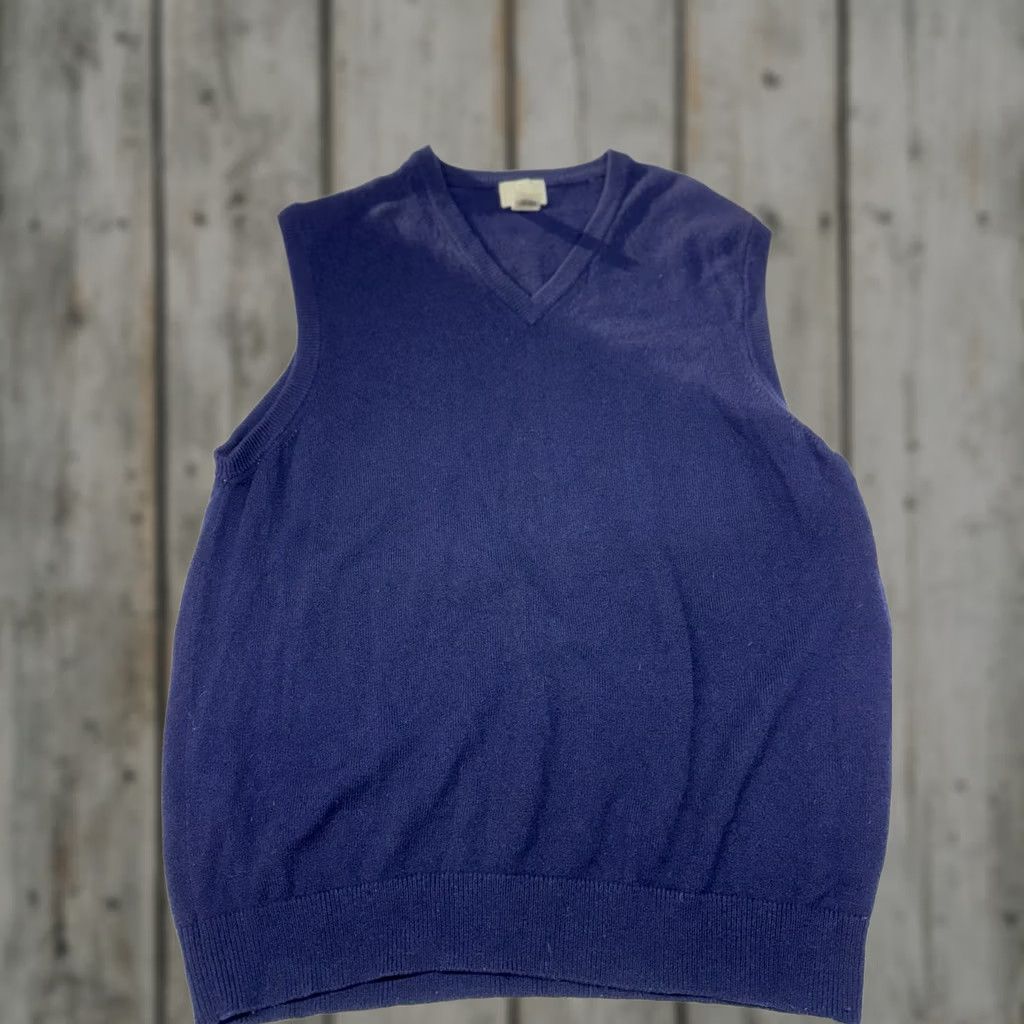 Vintage LL Bean Men's Lambswool V-Neck Pullover Sweater Vest Navy Blue Size XL Size US XL / EU 56 / 4 - 1 Thumbnail