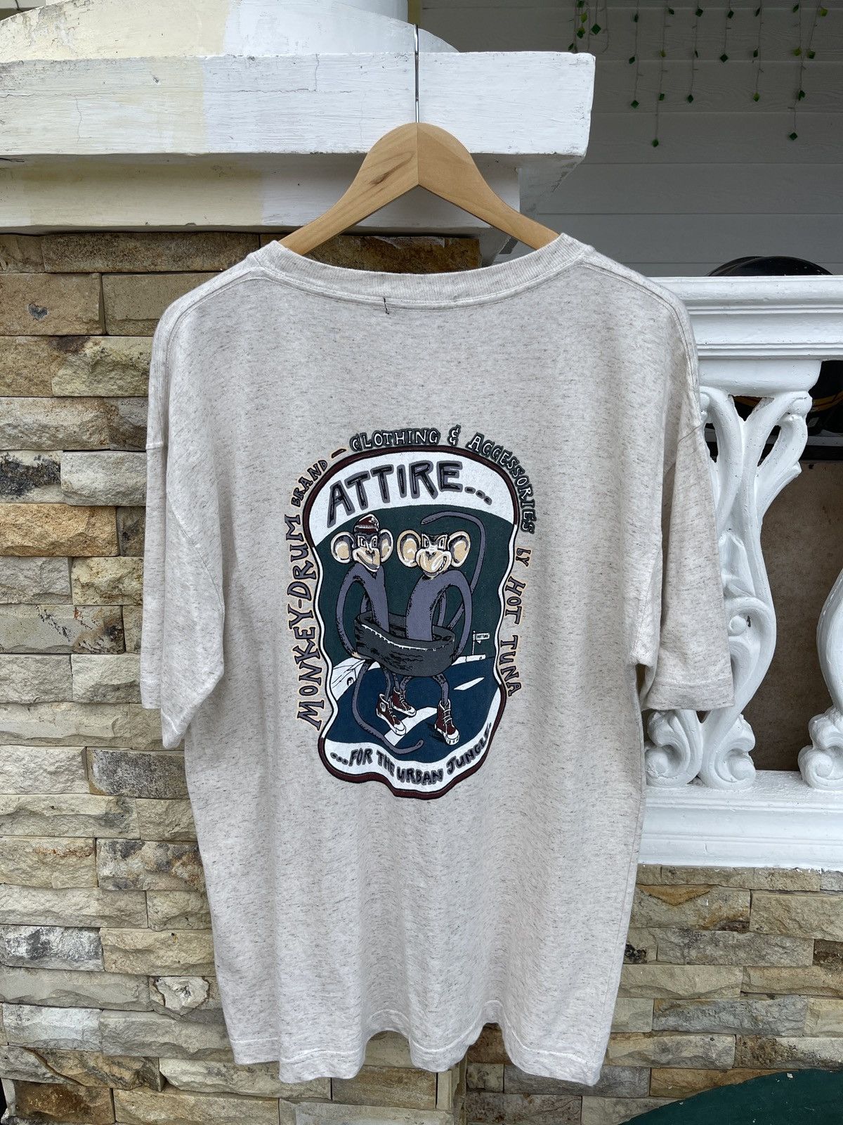 Hot Tuna Rare🔥Vintage 90s Monkey Drum By Hot Tuna T-Shirt Size US XL / EU 56 / 4 - 1 Thumbnail
