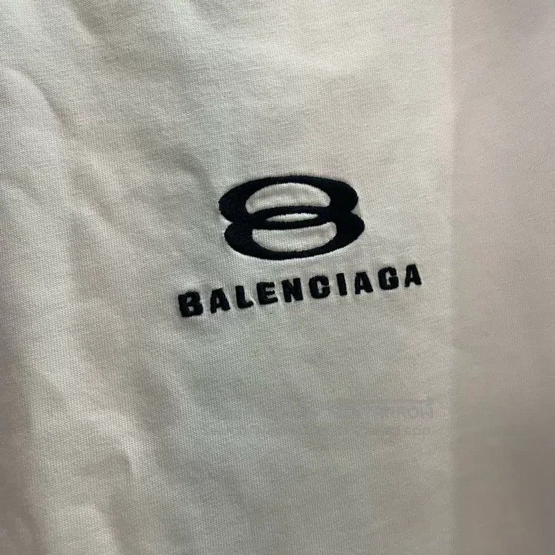 Balenciaga Balenciaga Chest logo collar embroidery short-sleeved shir Size US L / EU 52-54 / 3 - 3 Thumbnail