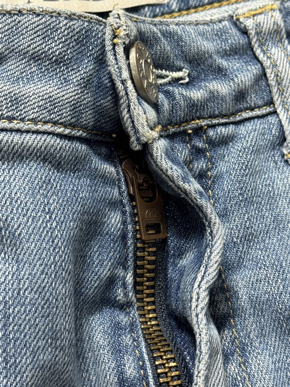 Acne Studios VINTAGE ACNE 2000s HEP BEYOND DENIM SHORTS Size 30" / US 8 / IT 44 - 6 Thumbnail