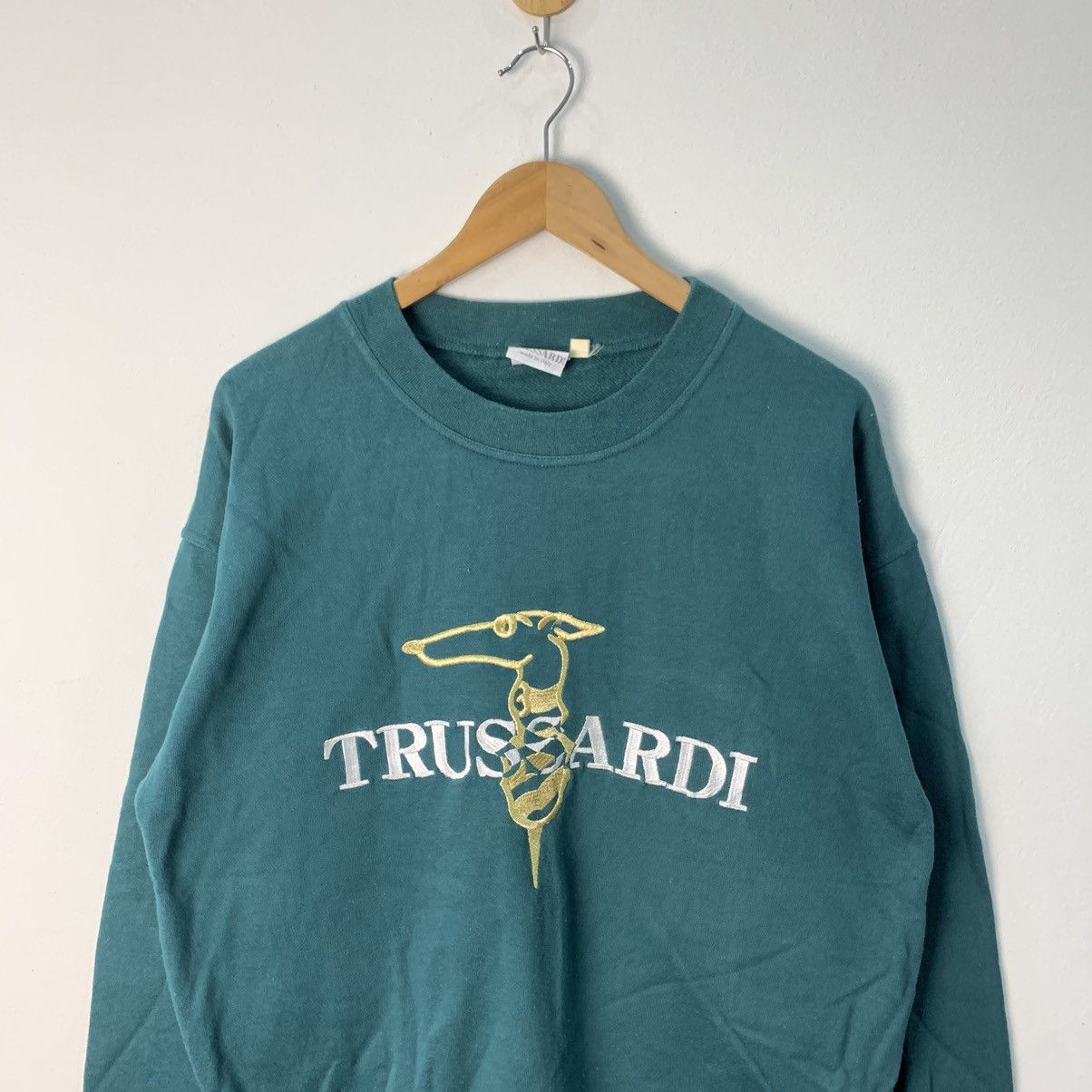 Trussardi Vintage Oversized Trussardi Embroidered Sweatshirt Jumper Size US L / EU 52-54 / 3 - 5 Thumbnail