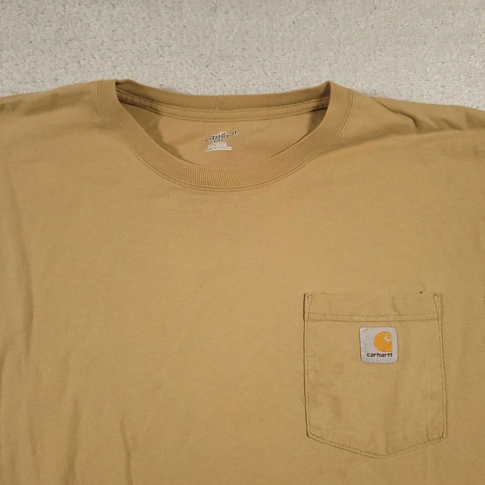 Carhartt Carhartt Shirt Mens 2XL Long Sleeve Pocket Workwear Crewneck Stains Brown Tan 2XL Mens Sleeve Long Pocket Workwear Crewneck Stains Carhartt Shirt Size US XXL / EU 58 / 5 - 3 Thumbnail