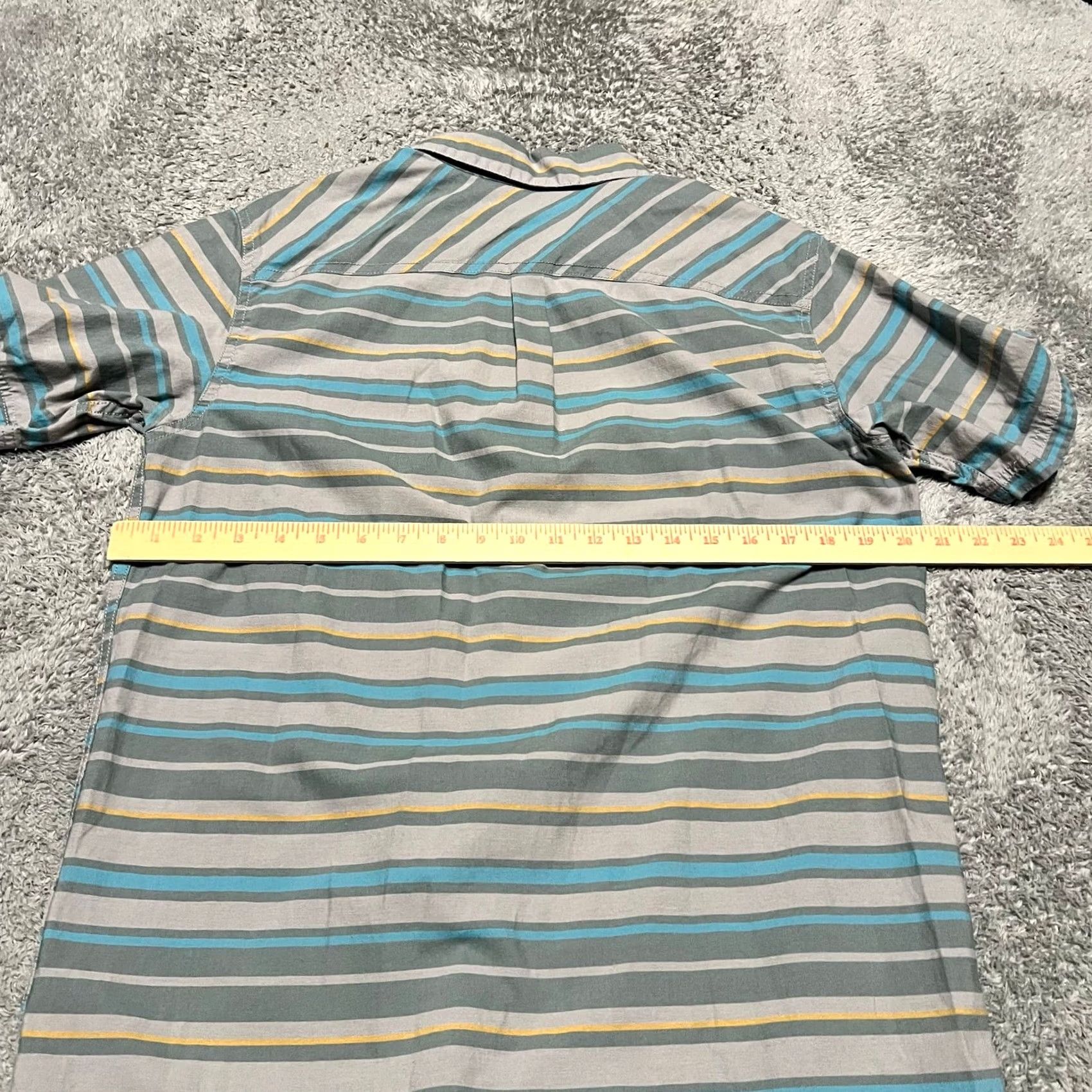Smartwool SmartWool Shirt Mens Medium Striped Short Sleeve Button Up Merino Wool Blend Blue Mens Regular Short Sleeve Shirt Size US M / EU 48-50 / 2 - 5 Thumbnail