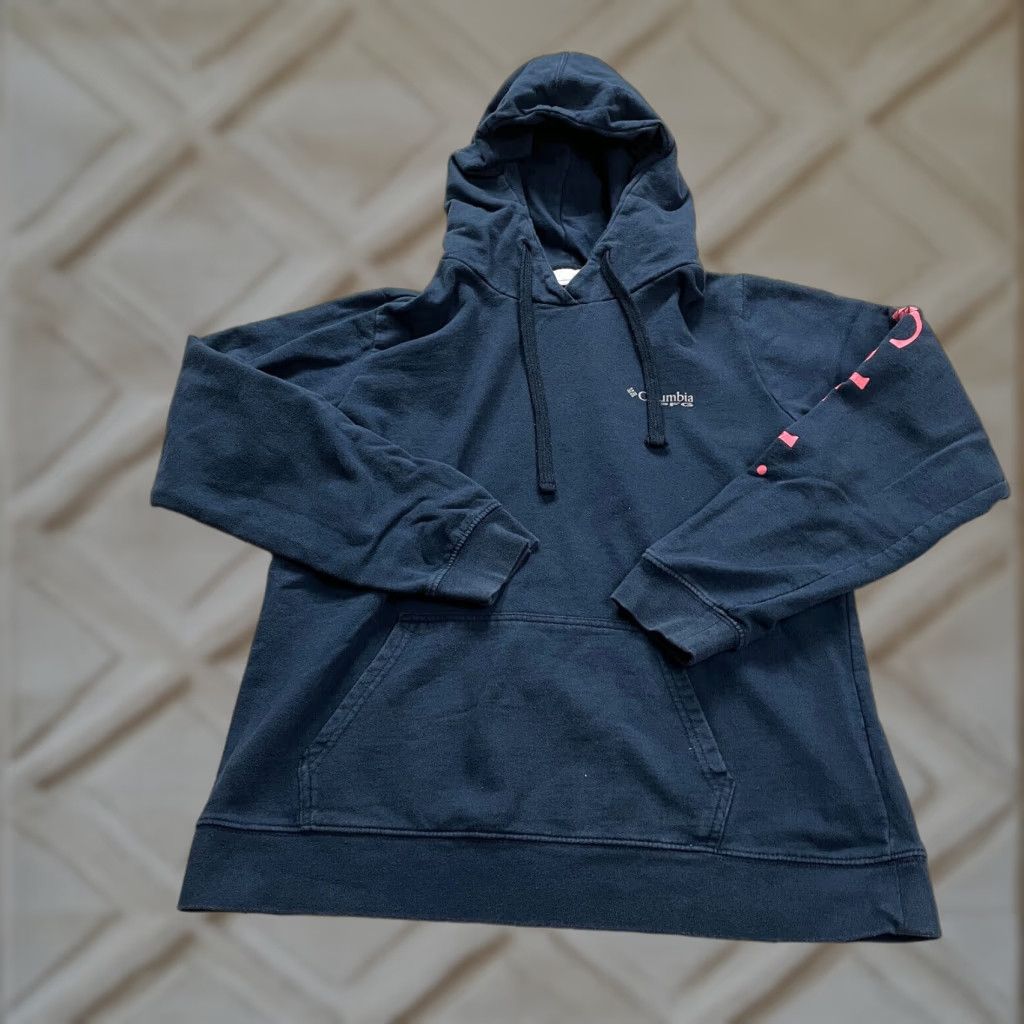 Vintage VINTAGE Columbia Hoodie Sweatshirt Women’s Medium Fleece Pullover Casual Activewear Logo Red 90s Size M / US 6-8 / IT 42-44 - 1 Thumbnail