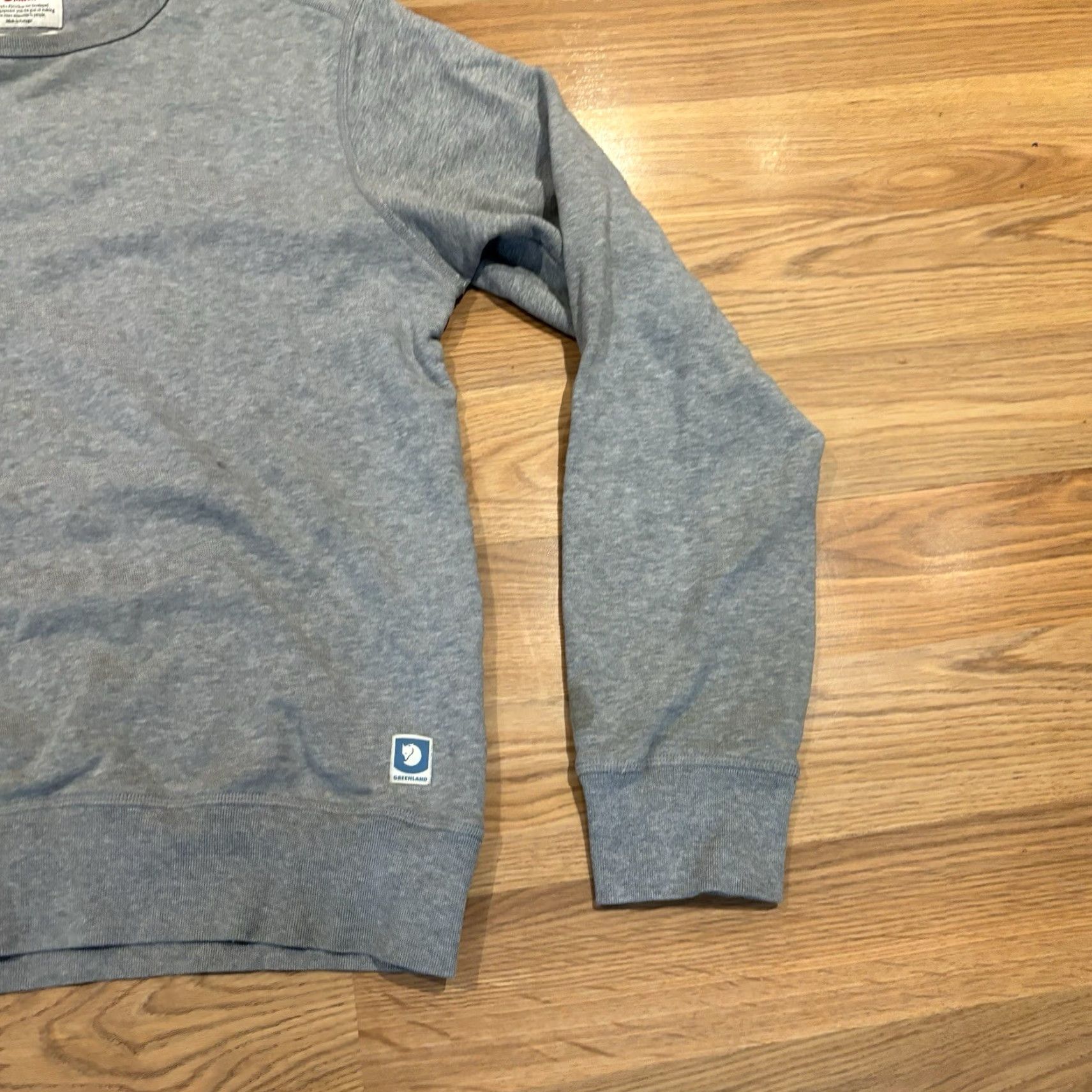 Vintage **Fjallraven Gray Mens Regular Fit Pullover Sweatshirt Small** User: **Fjallraven Gray Mens Regular Fit Cotton Sweatshirt Small** Size US S / EU 44-46 / 1 - 3 Thumbnail