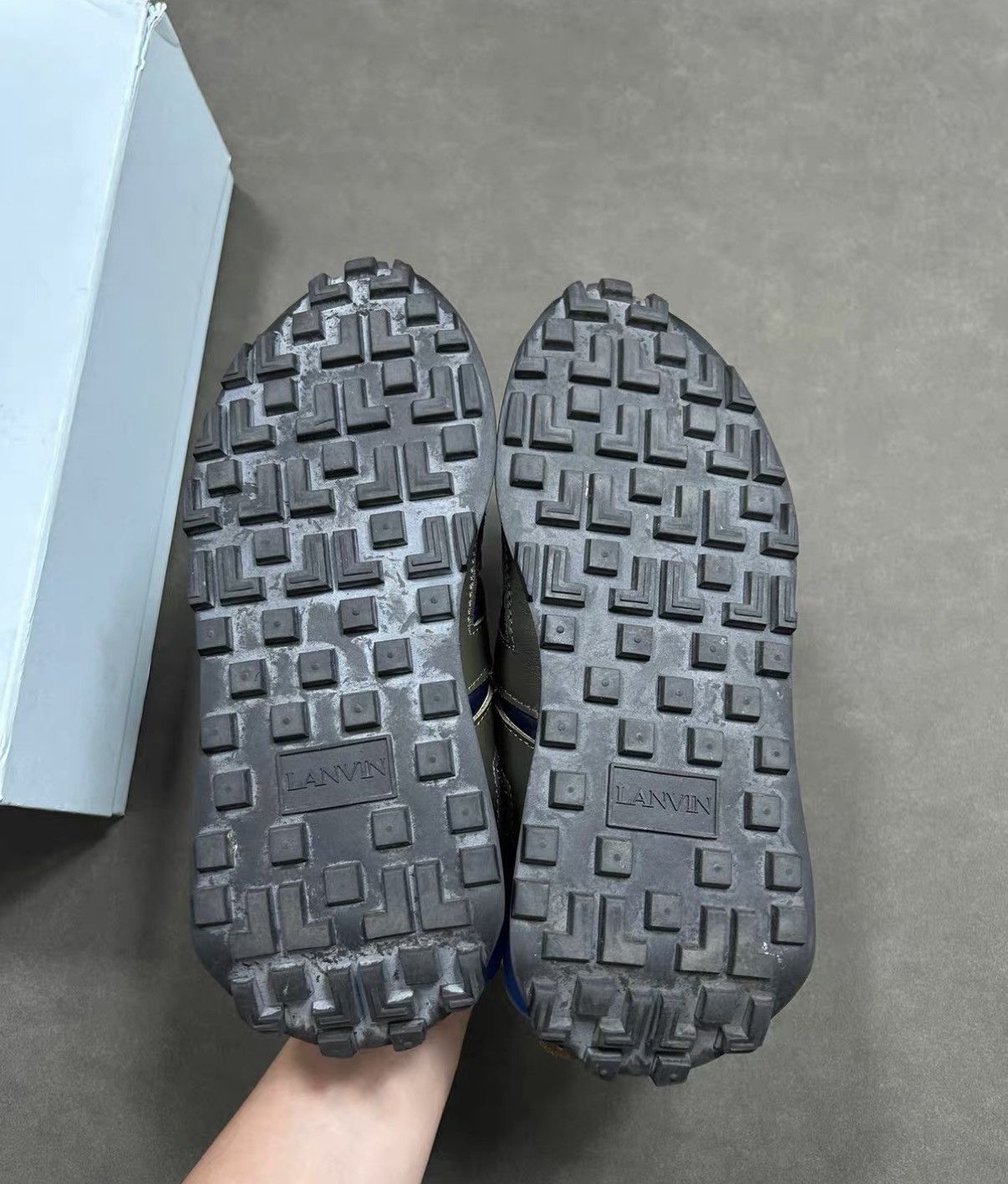 Lanvin Lanvin Bumpr Leather Embossed Logo Low-Top Sneakers J16 Size US 8 / EU 41 - 5 Thumbnail
