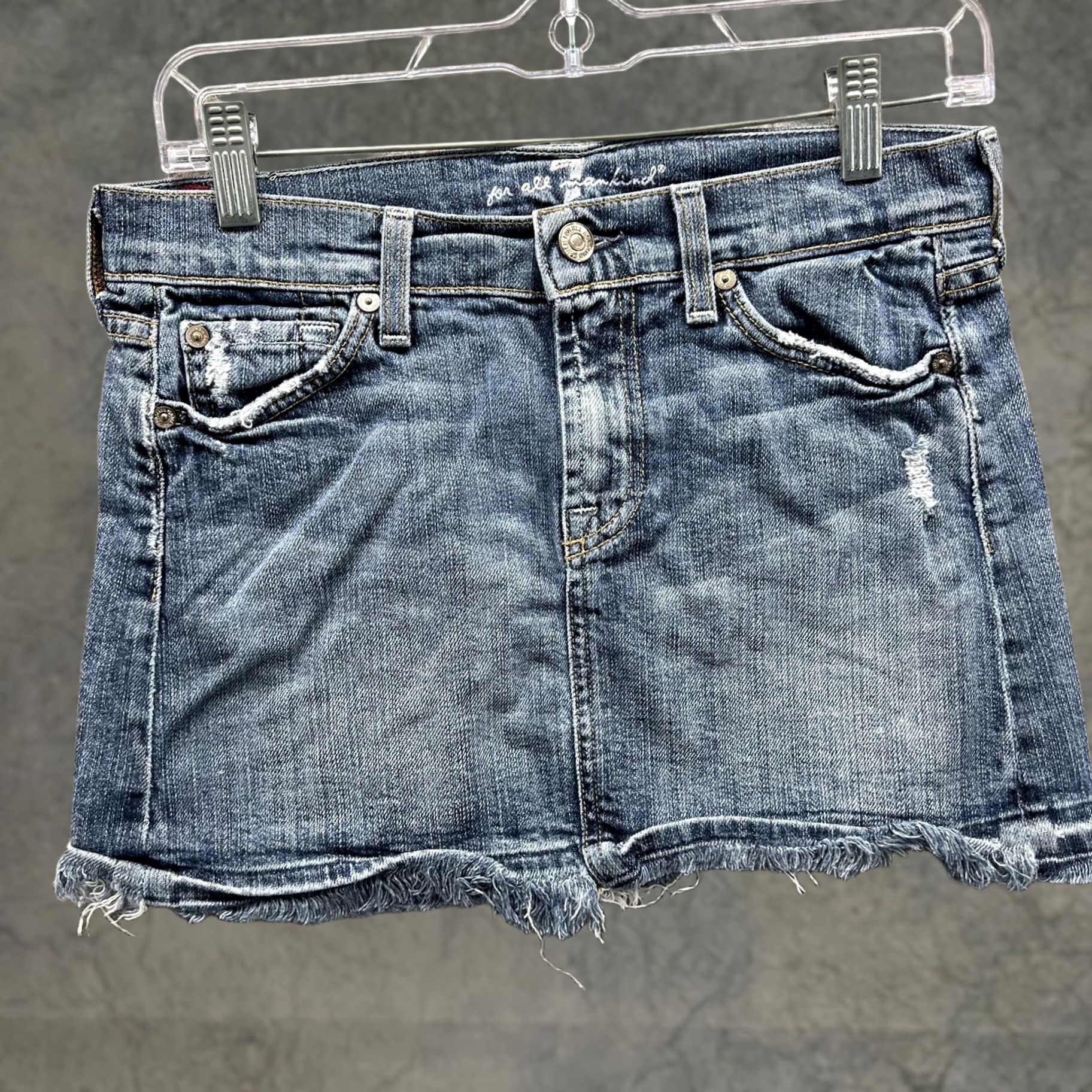 7 For All Mankind VINTAGE 7 For All Mankind Skirt Womens 26 Blue Denim Frayed Raw Hem Stretch Mini Size 26" / US 2 / IT 38 - 1 Thumbnail