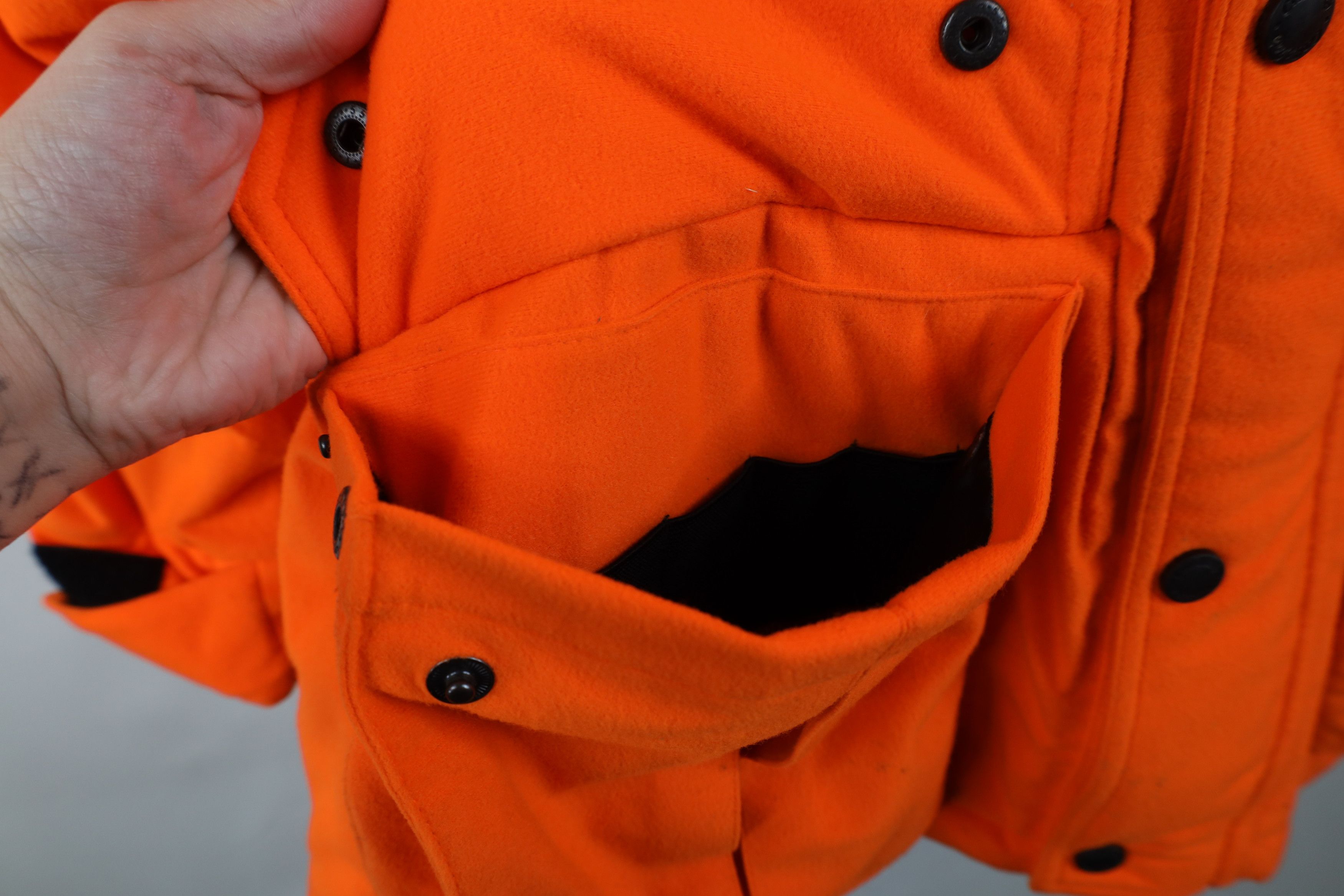 Cabelas Vintage Cabelas Dry Plus Soft Cloth Hooded Chore Jacket Size US L / EU 52-54 / 3 - 9 Thumbnail