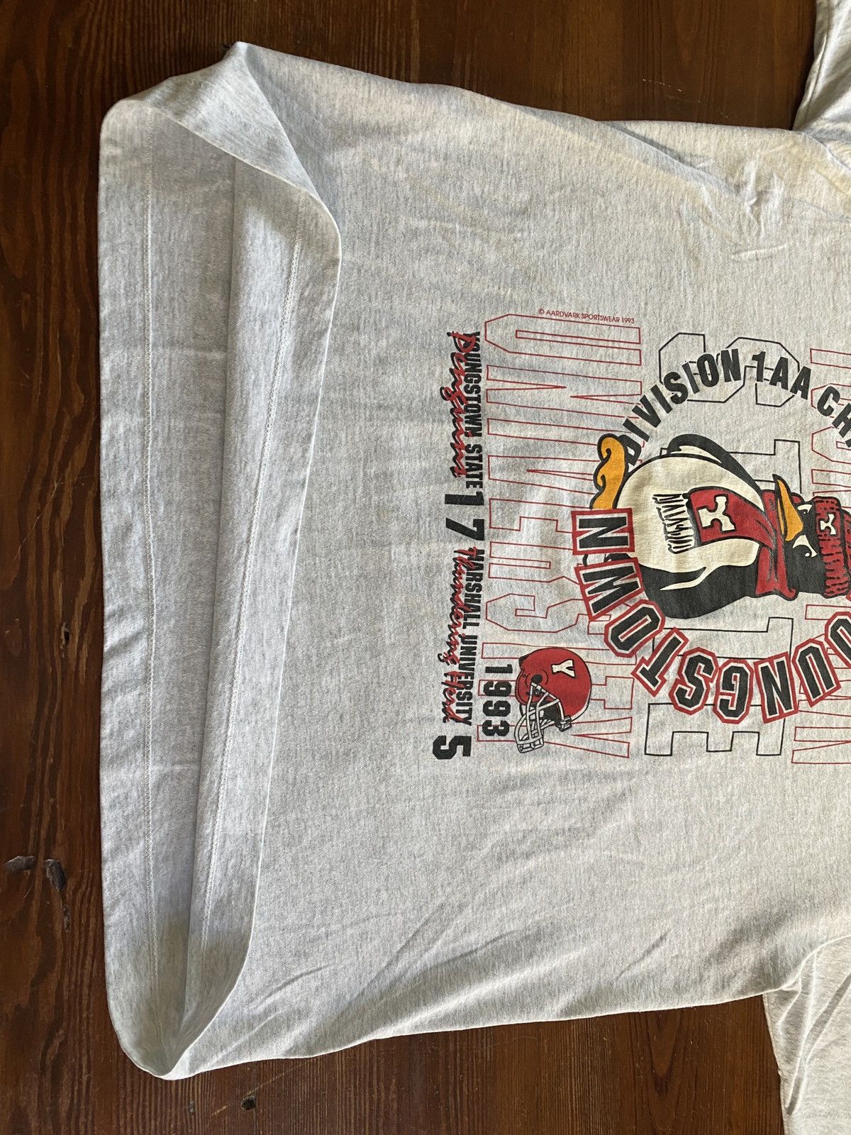 NCAA Vintage ‘93 90s Youngstown Football Champs Single Stitch Tee Size US XL / EU 56 / 4 - 15 Thumbnail