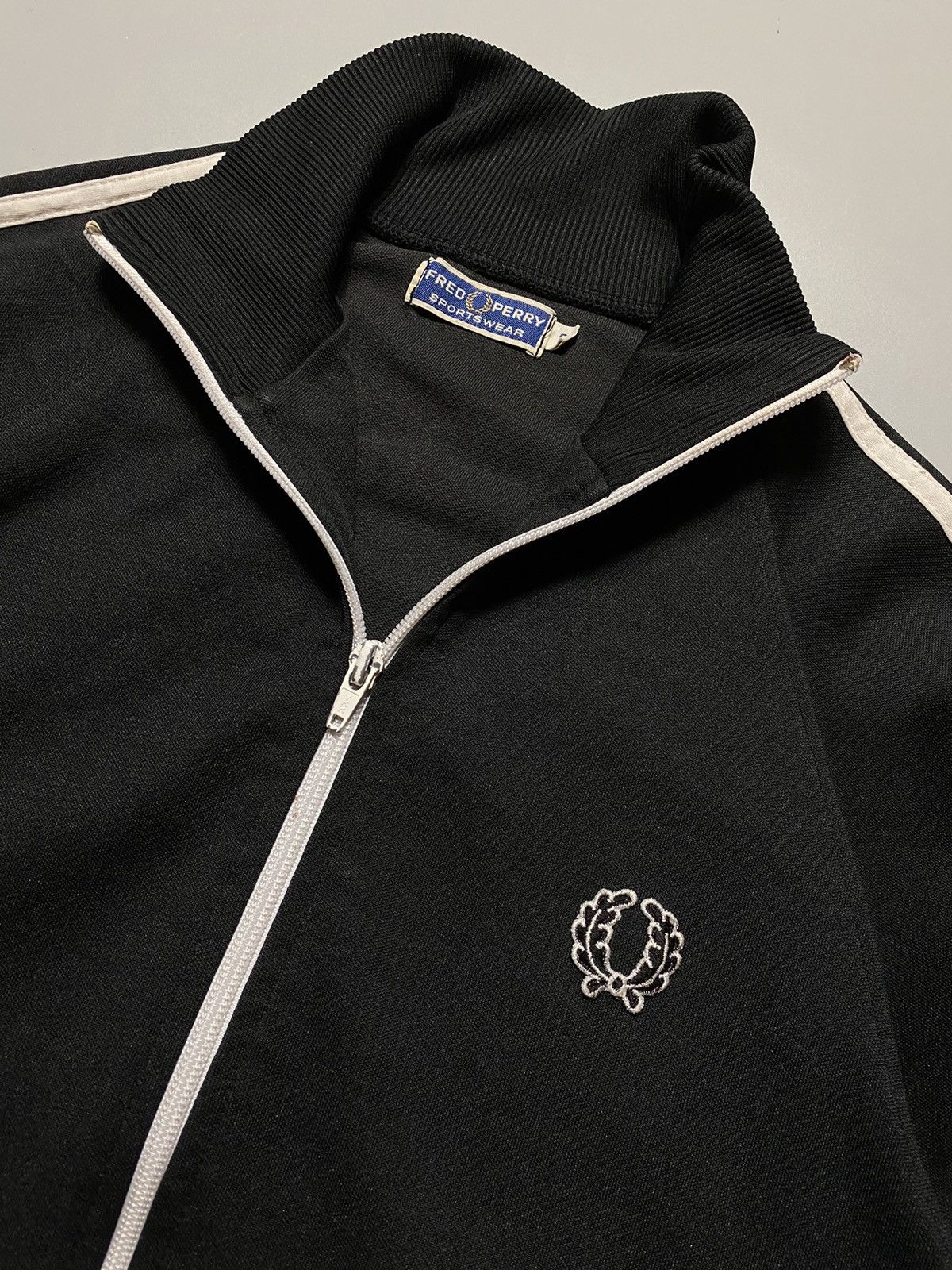 RARE❗️90s Fred Perry vintage Olympic jacket