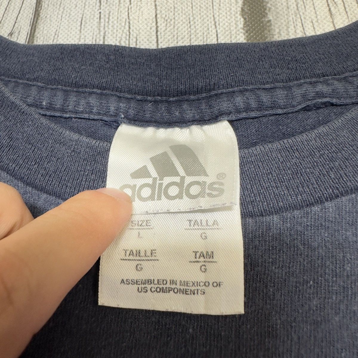 Adidas × Vintage Vintage Adidas tee Size US L / EU 52-54 / 3 - 4 Thumbnail