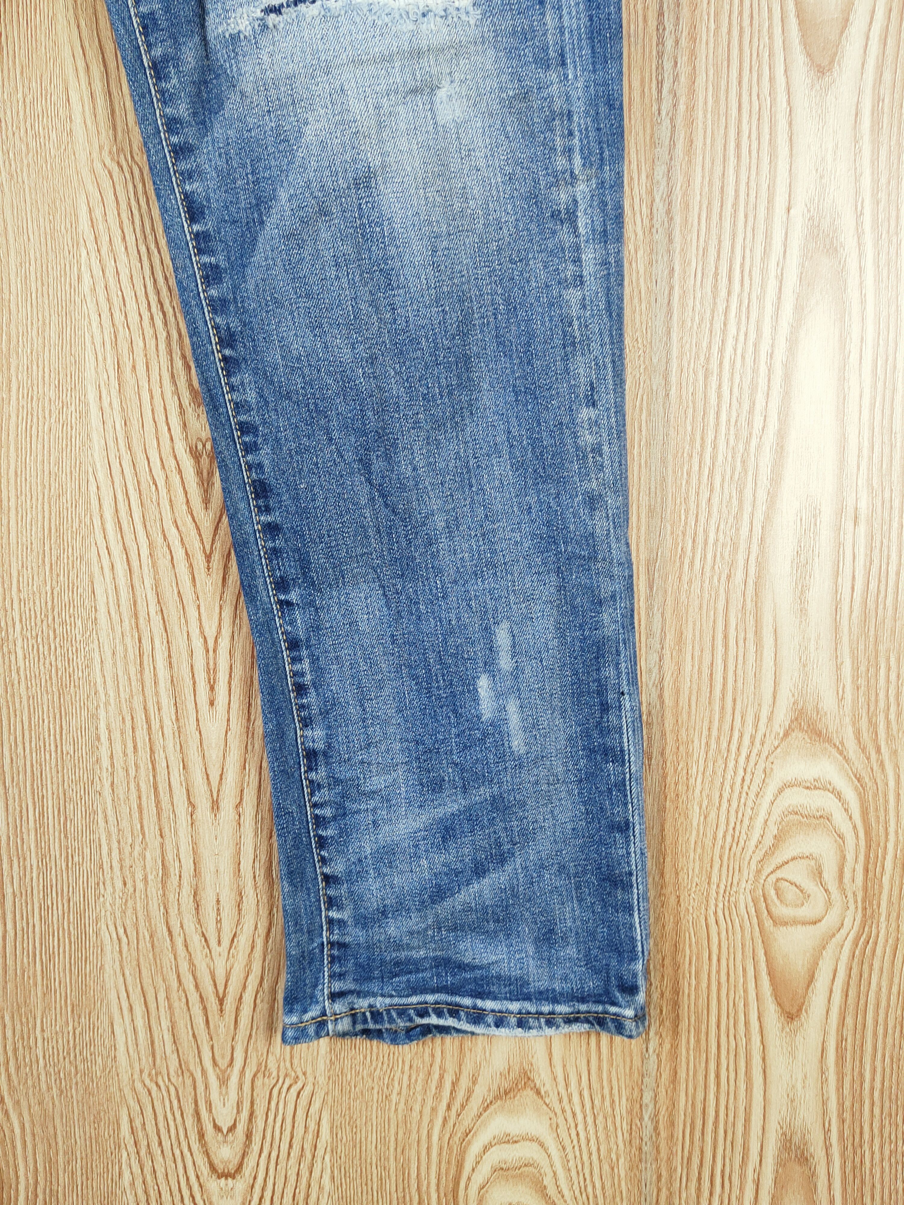 Uniqlo × Vintage Vintage Uniqlo Blue Faded Distressed Ripped Jeans Size US 34 / EU 50 - 6 Thumbnail