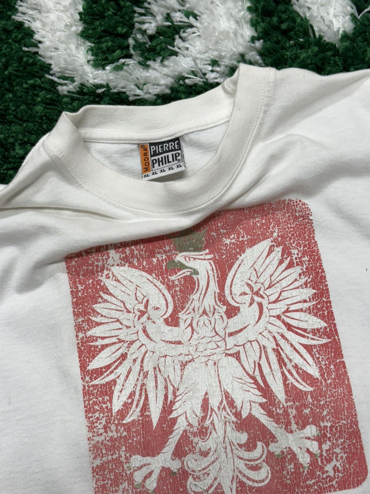 Vintage Vintage Y2K Poland Eagle Tee White XL Size US XL / EU 56 / 4 - 4 Thumbnail
