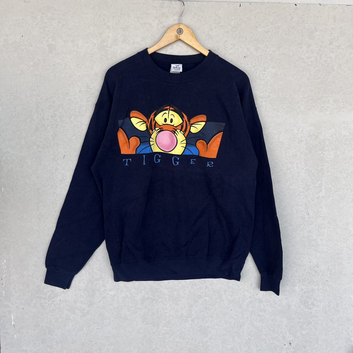 Other Vintage 90s Disney Tigger Navy Blue Sweatshirt Size L Size L / US 10 / IT 46 - 2 Thumbnail