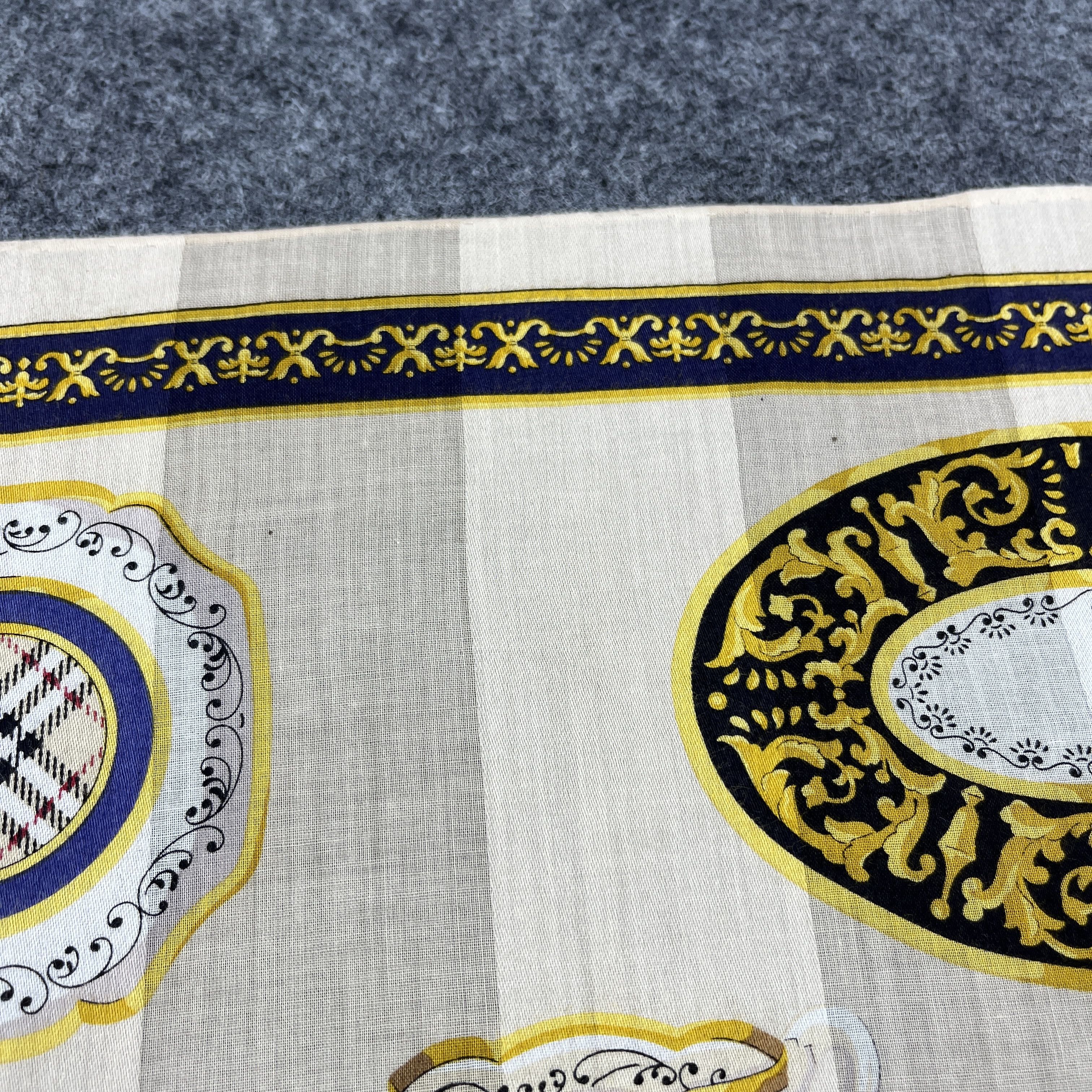 Burberry Burberry Handkerchief / Bandana / Neckerchief B910 Size ONE SIZE - 9 Thumbnail
