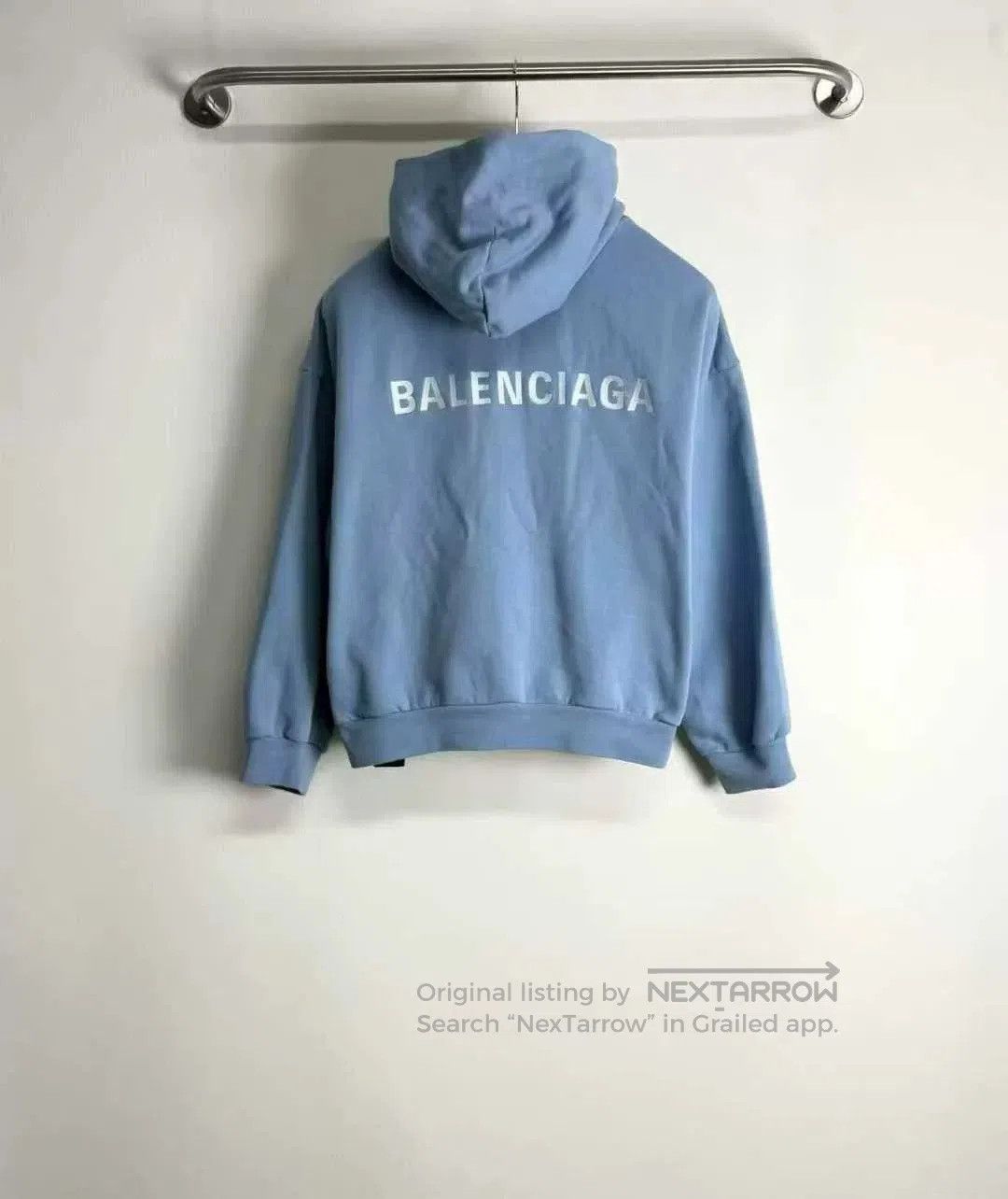 Balenciaga Balenciaga Mist Blue Embroidered Logo Hoodie. Size US L / EU 52-54 / 3 - 2 Thumbnail