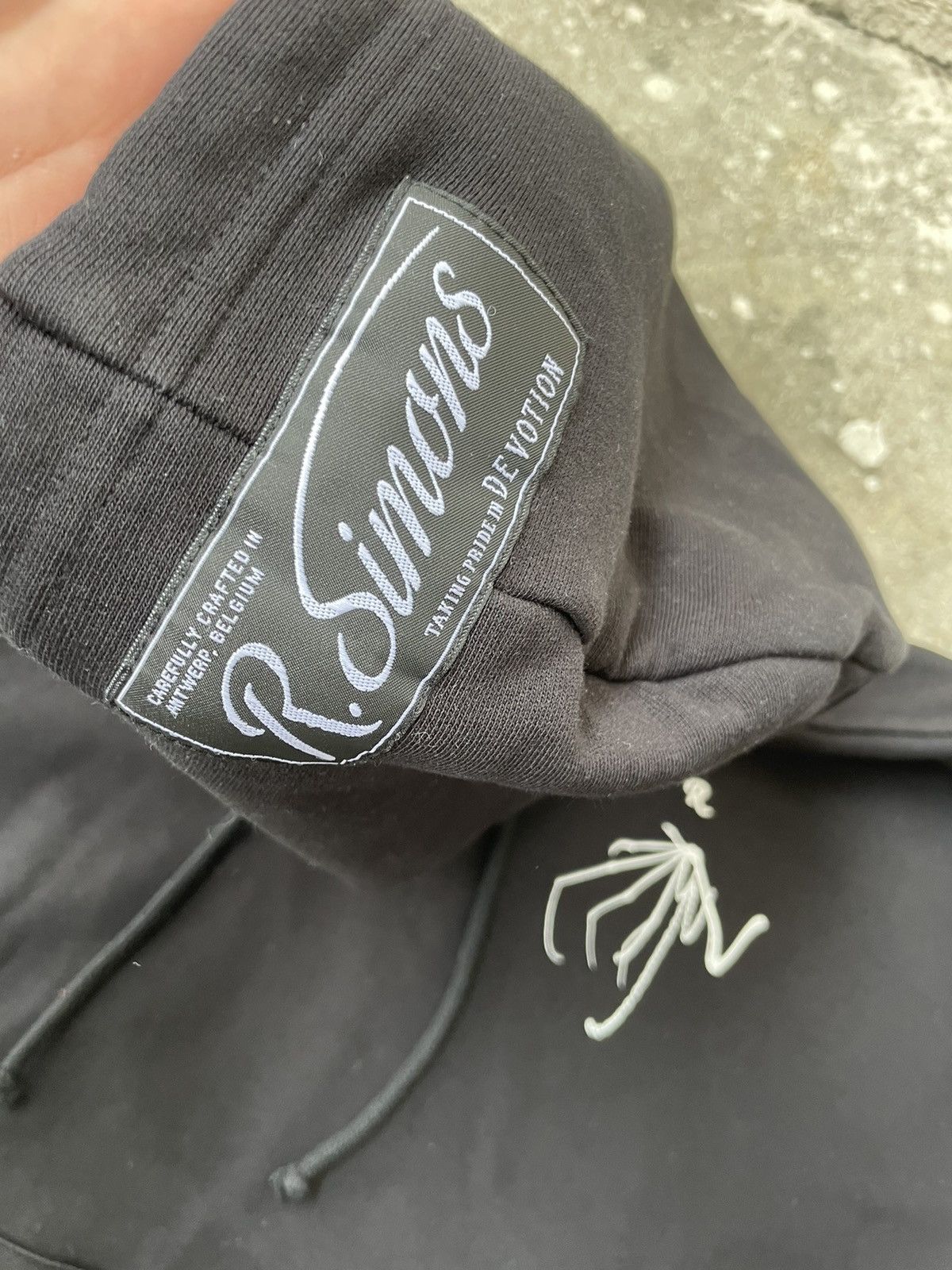 Raf Simons raf simons gothic web hoodie fw21/22 Size US L / EU 52-54 / 3 - 3 Thumbnail