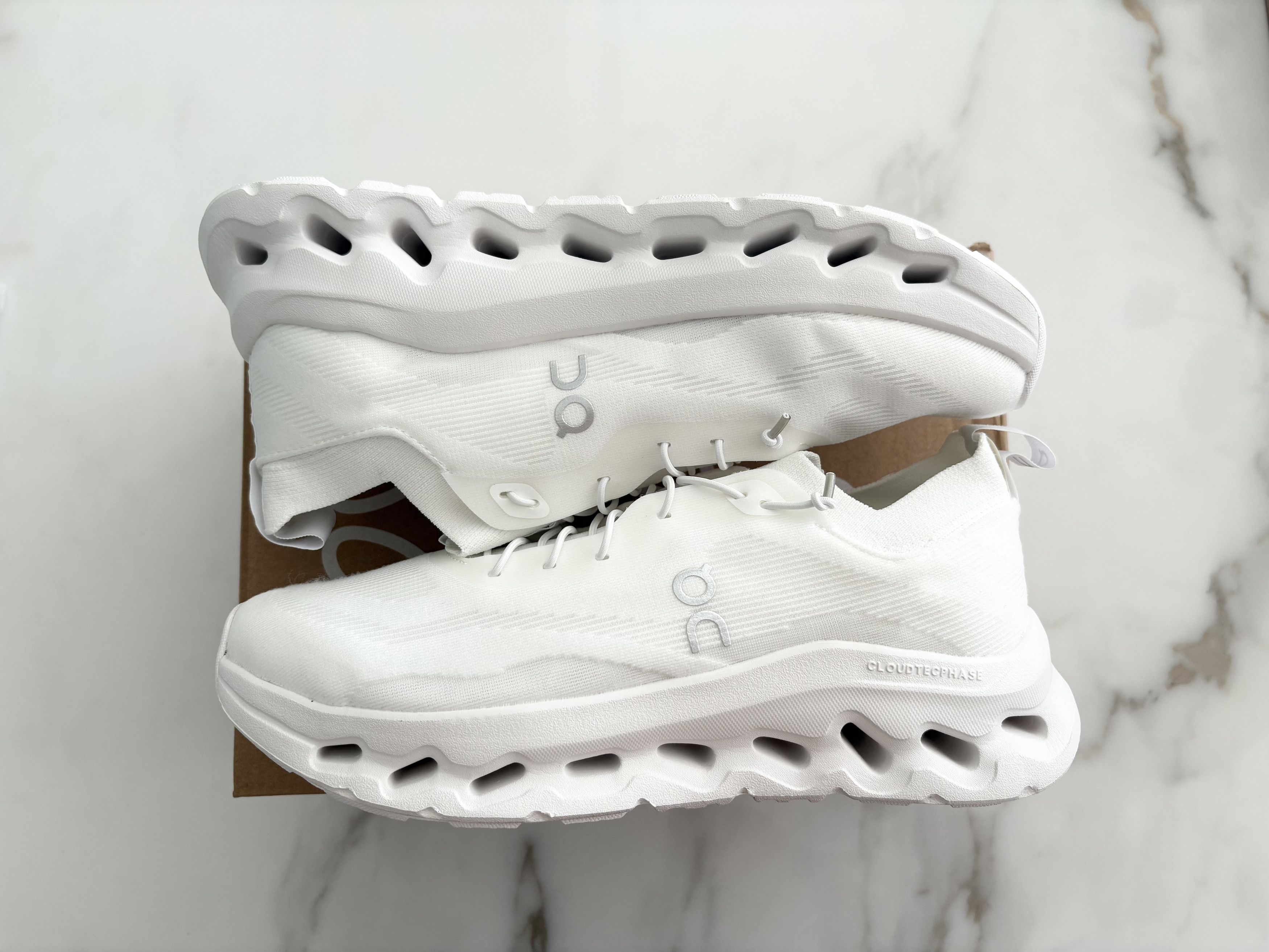 Loewe × On On Running Cloudtilt LOEWE All White Size US 8.5 / EU 41-42 - 6 Thumbnail