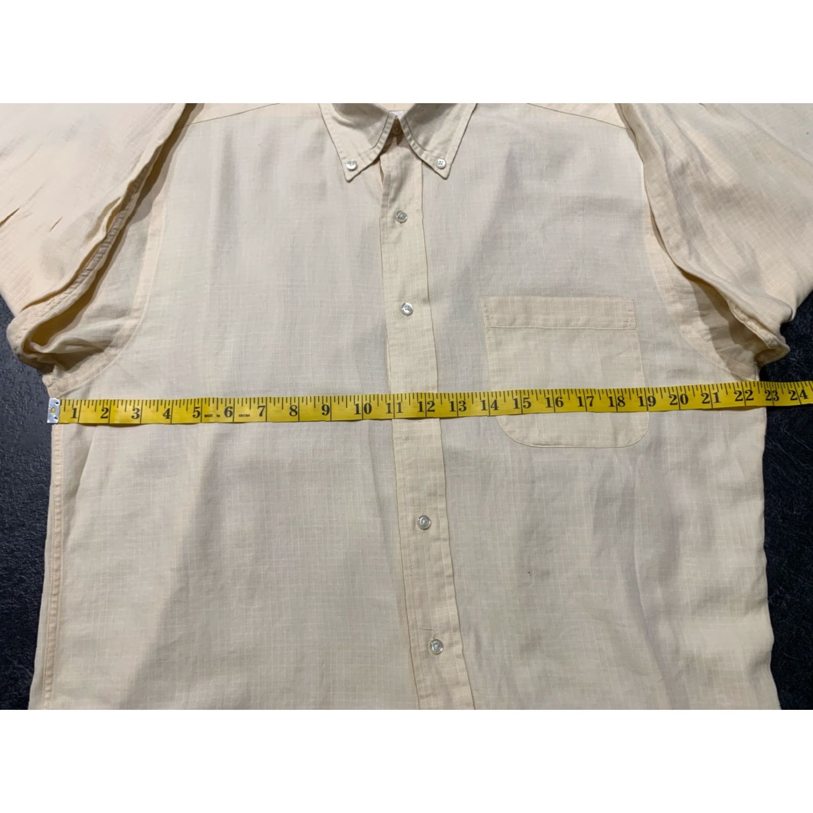 Brooks Brothers VINTAGE Brooks Brothers 346 Men's Button-Down Shirt Casual Formal Long Sleeve Cotton Size 15.5 Beige Size US M / EU 48-50 / 2 - 7 Thumbnail