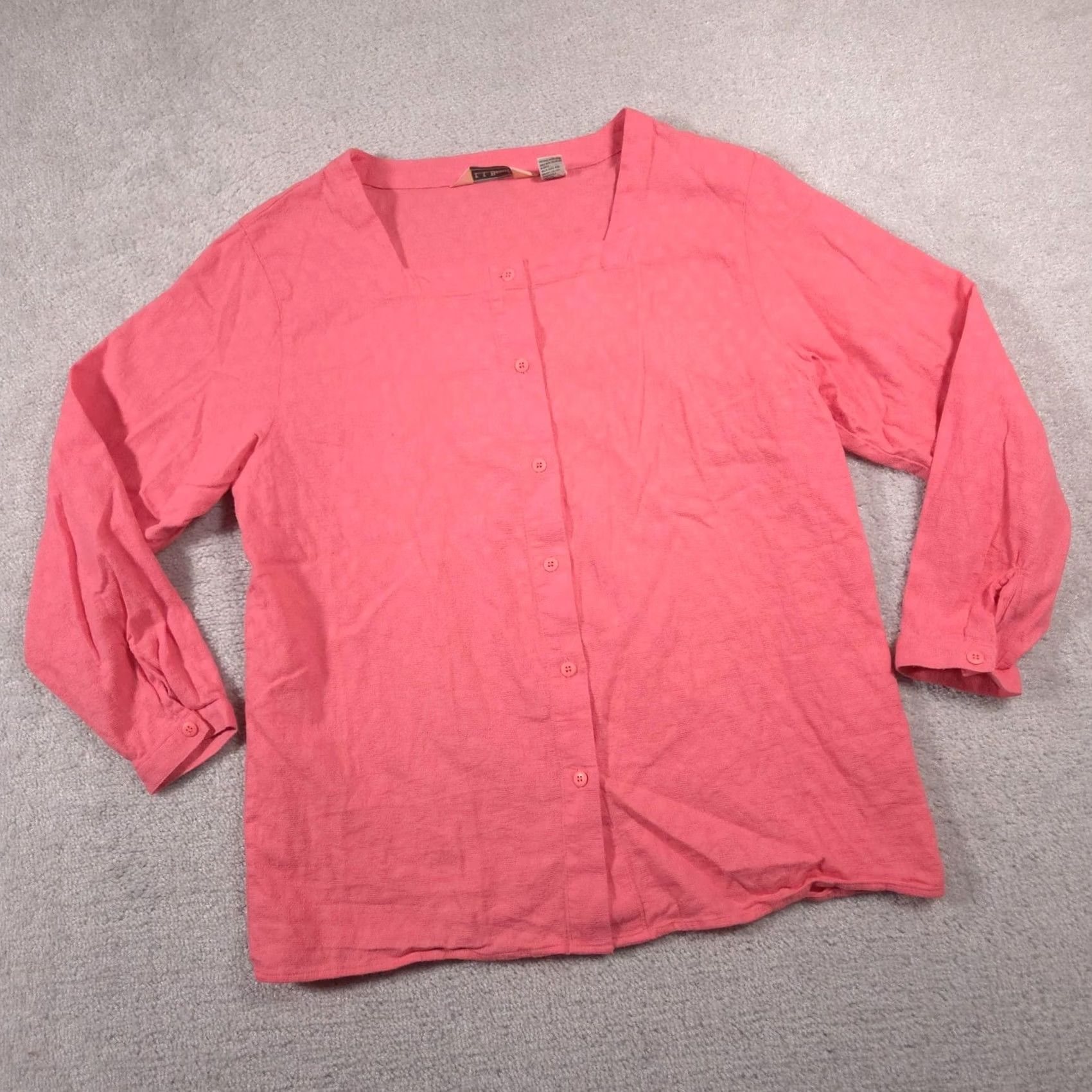 Vintage VINTAGE LL Bean Shirt Womens 16 Pink Button Front 100% Cotton Textured Long Sleeve Blouse Women Square Neck Polka Dot Size XXL / US 16-18 / IT 52-54 - 2 Thumbnail