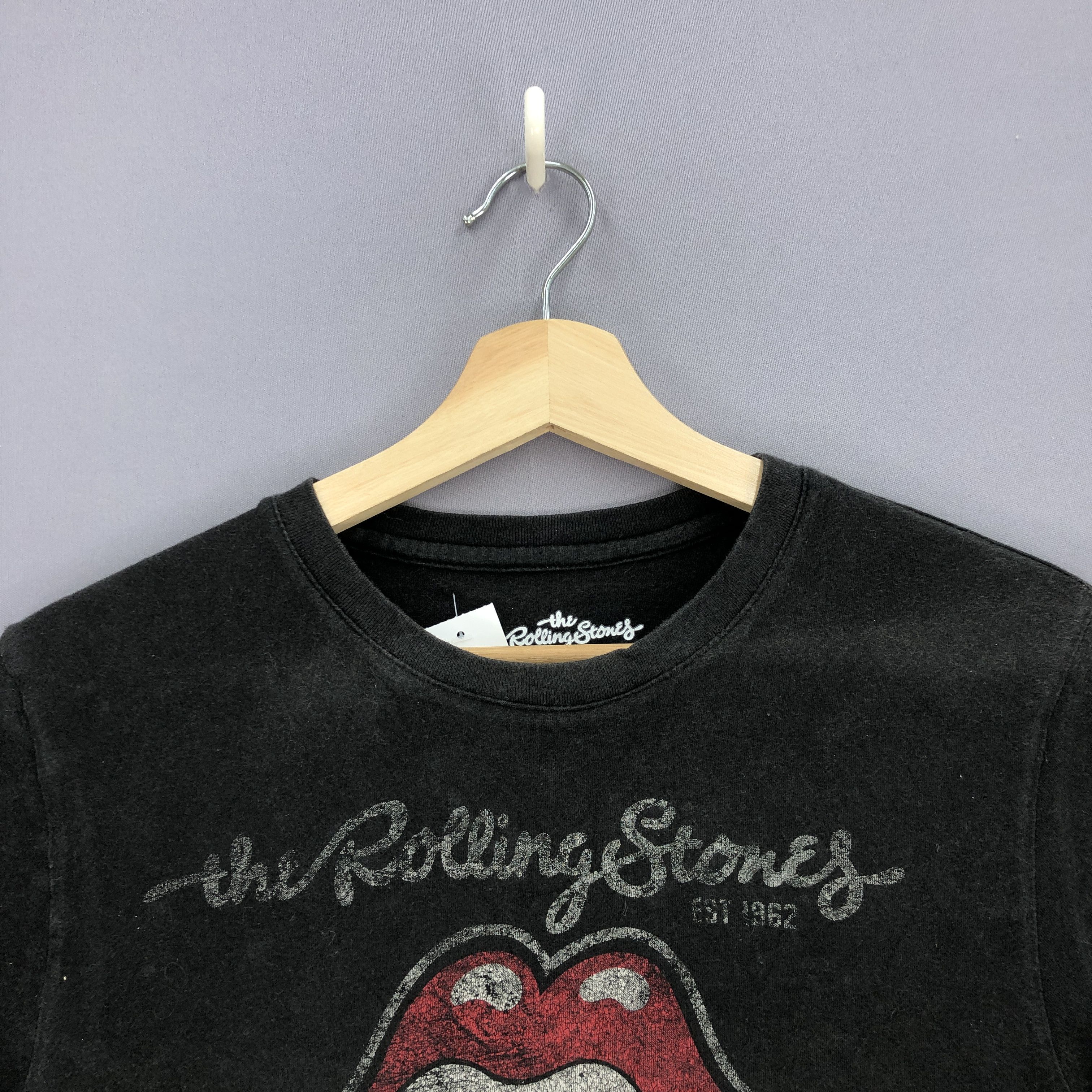 Band Tees × Vintage Vintage Y2K Rolling Stone T Shirt Rock Tour Band Tees Size US S / EU 44-46 / 1 - 3 Thumbnail