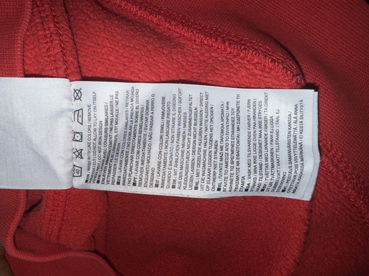 Nike Nike Team Red Crewneck Sweatshirt - Right Chest Swoosh Size US XL / EU 56 / 4 - 8 Thumbnail