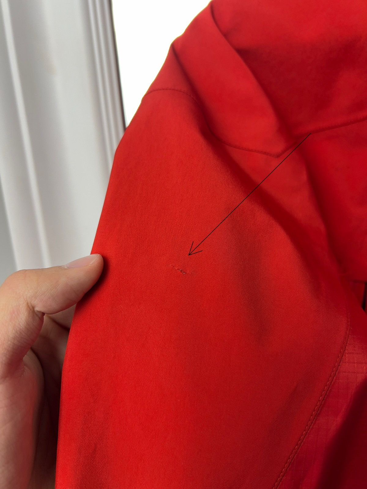 Arc'teryx × Vintage Rare Vintage Arc’teryx Theta LT Gore-Tex XCR Gold Logo M Size US M / EU 48-50 / 2 - 17 Thumbnail