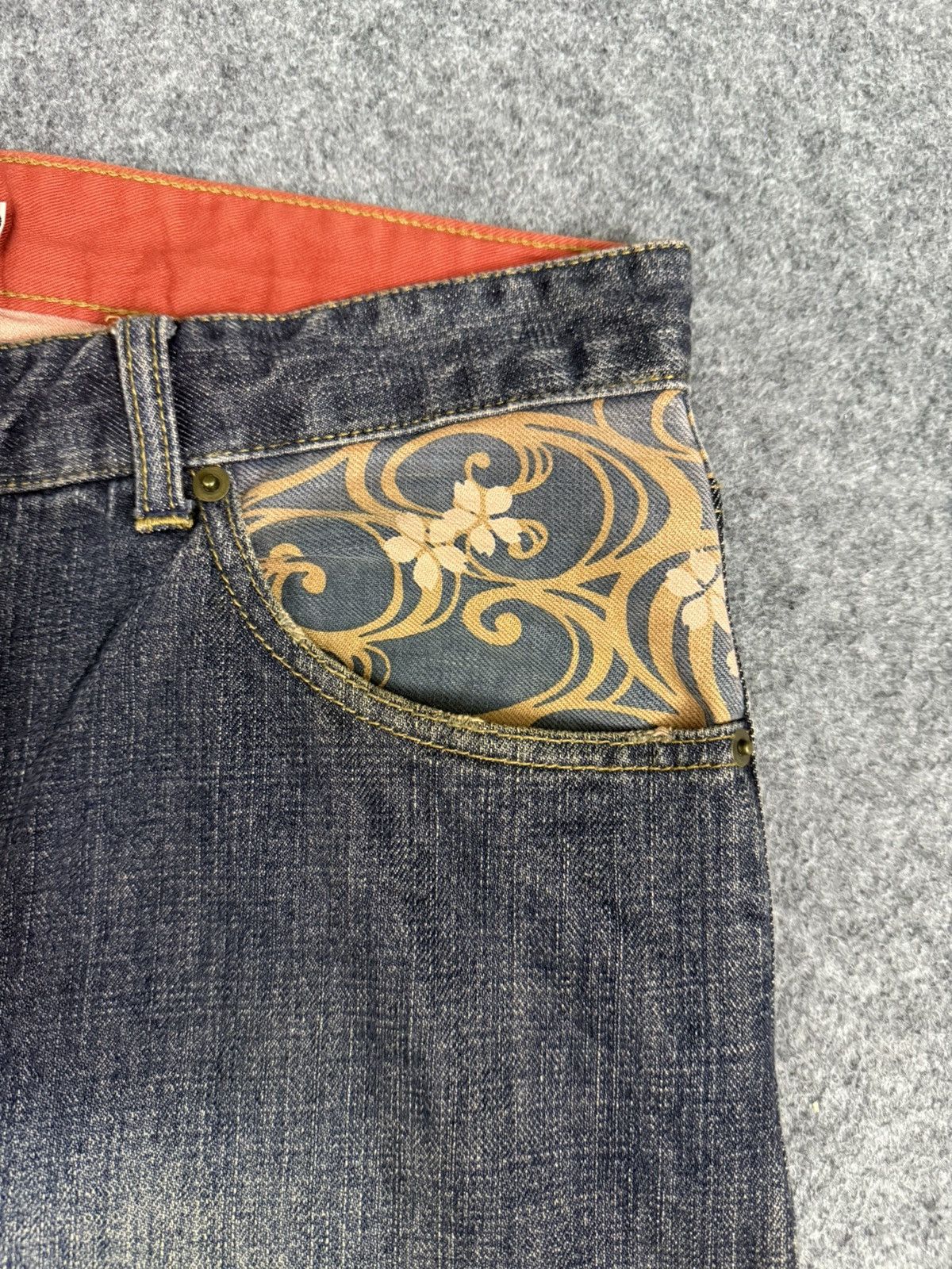Karakuri Tamashii A7 KARAKURI TAMASHII MULTIPOCKET KOI FISH DESIGN Size US 34 / EU 50 - 8 Thumbnail