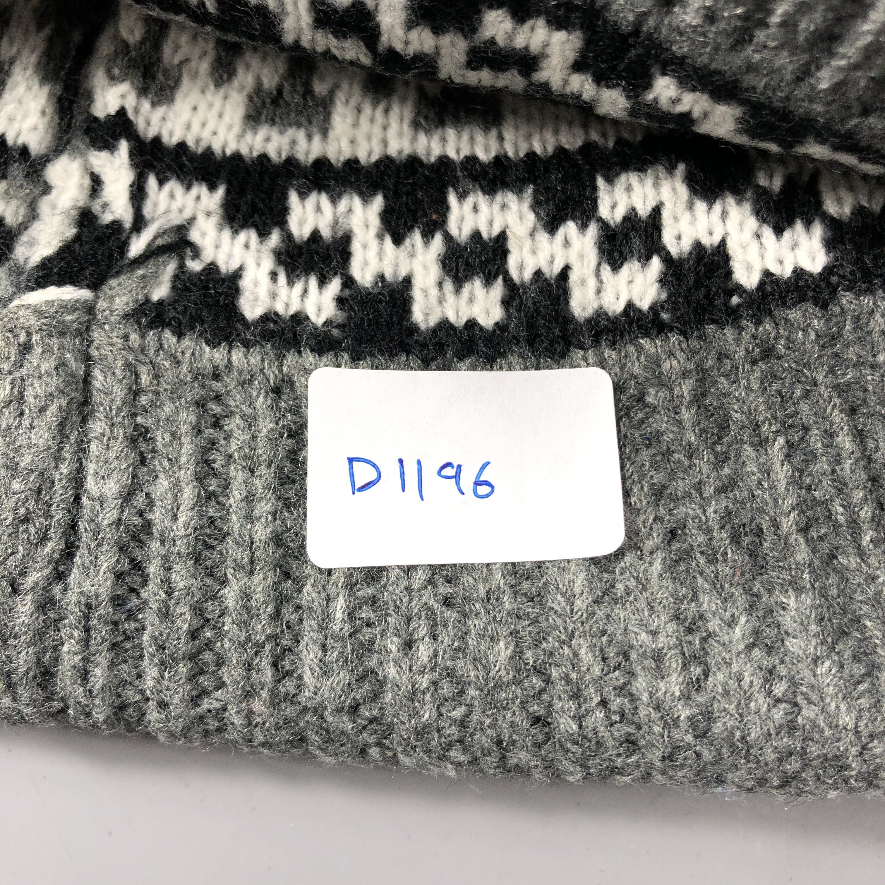 Vintage Fair Isle PomPom Beanie Snow Hat Snow Cap -D1196 Size ONE SIZE - 7 Thumbnail