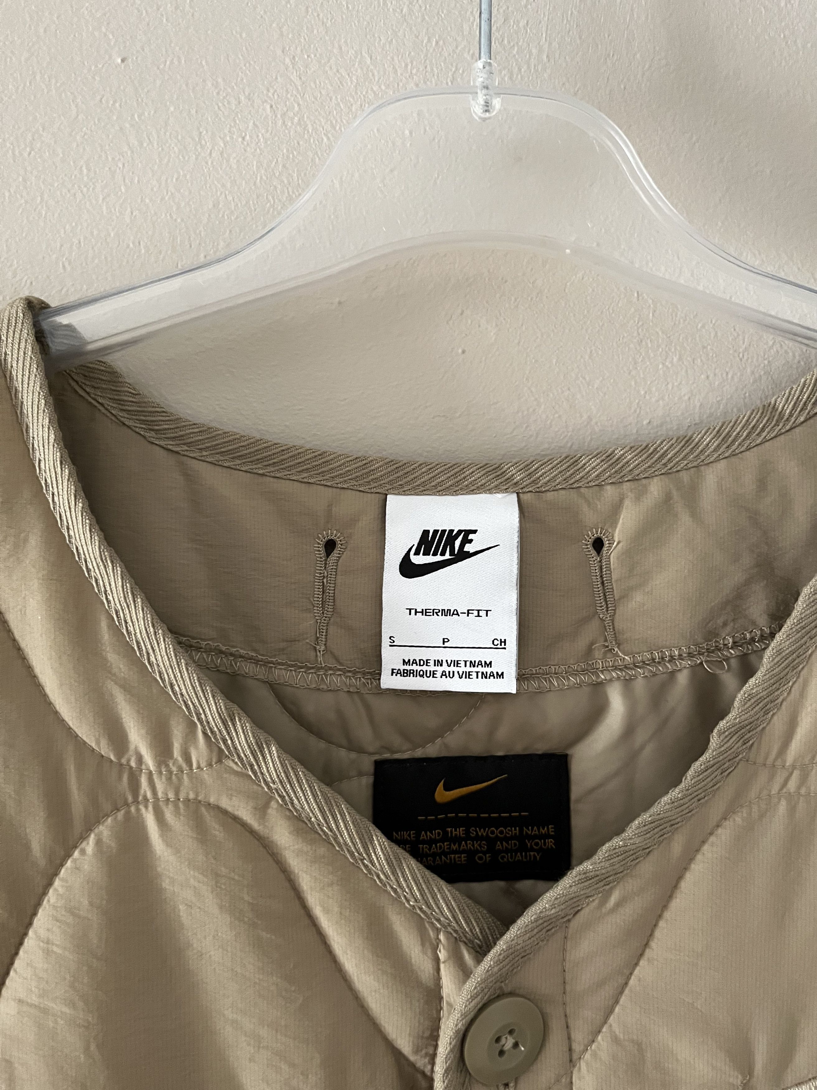Nike Nike Life Men's Woven Insulated Military Vest Size US S / EU 44-46 / 1 - 2 Thumbnail