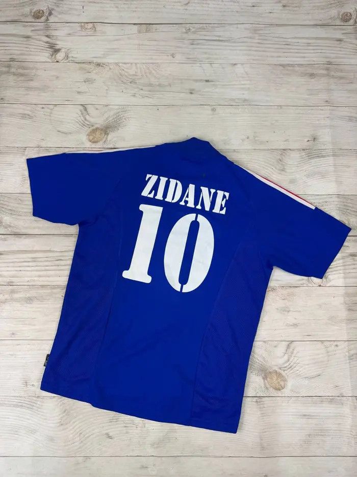 Adidas Vintage Adidas France 2002 2004 Zidane #10 Home Shirt Jersey Size US M / EU 48-50 / 2 - 17 Thumbnail