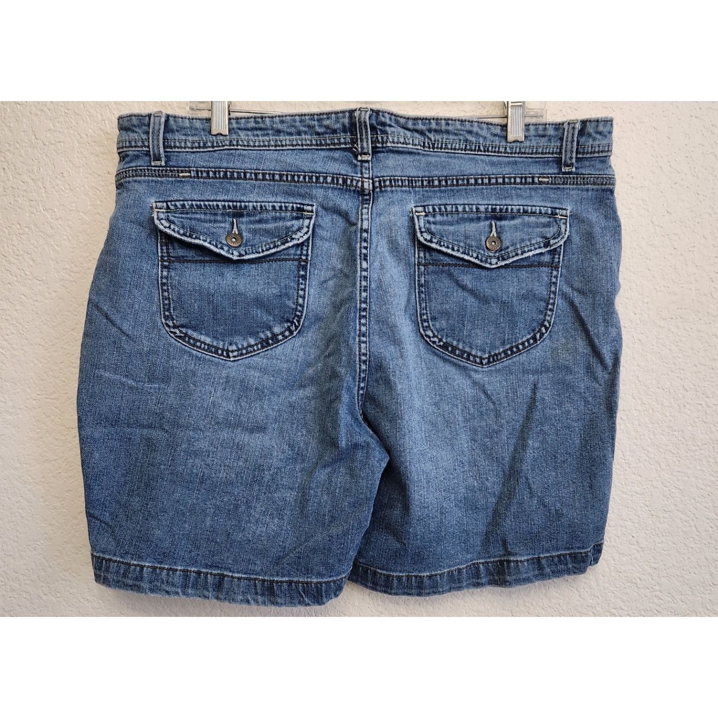 Lee Lee Blue Lower On The Waist Denim Short 20W Plus Lightweight Size 38" / US 16 / IT 52 - 2 Thumbnail