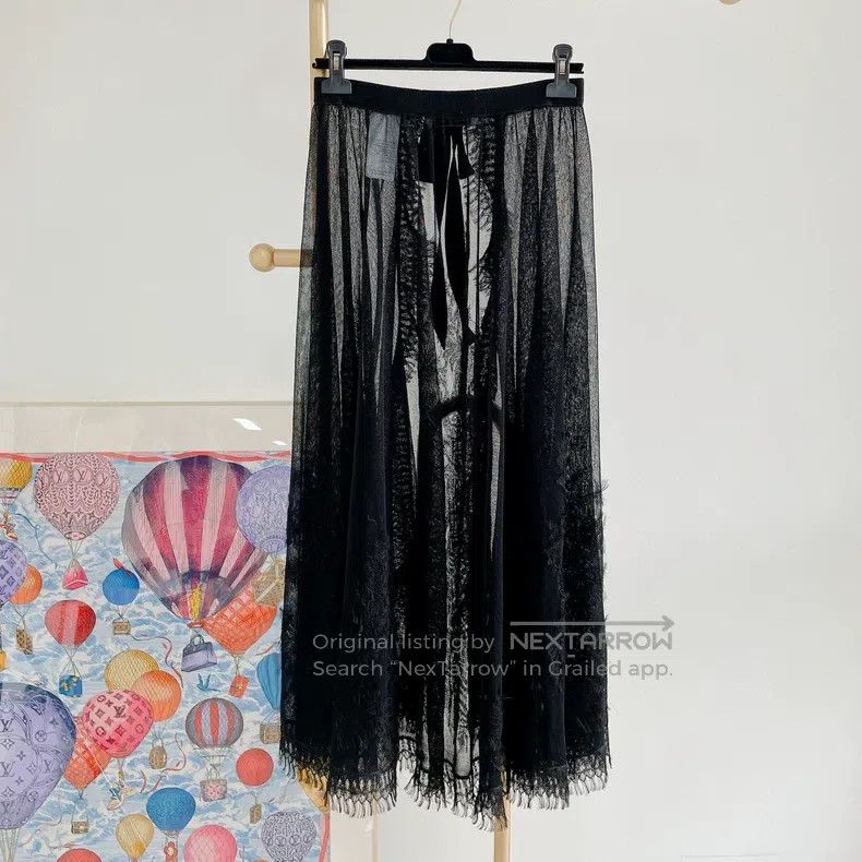 Dior Dior Black lace mesh skirt Size 25" / US 0 / IT 36 - 2 Thumbnail
