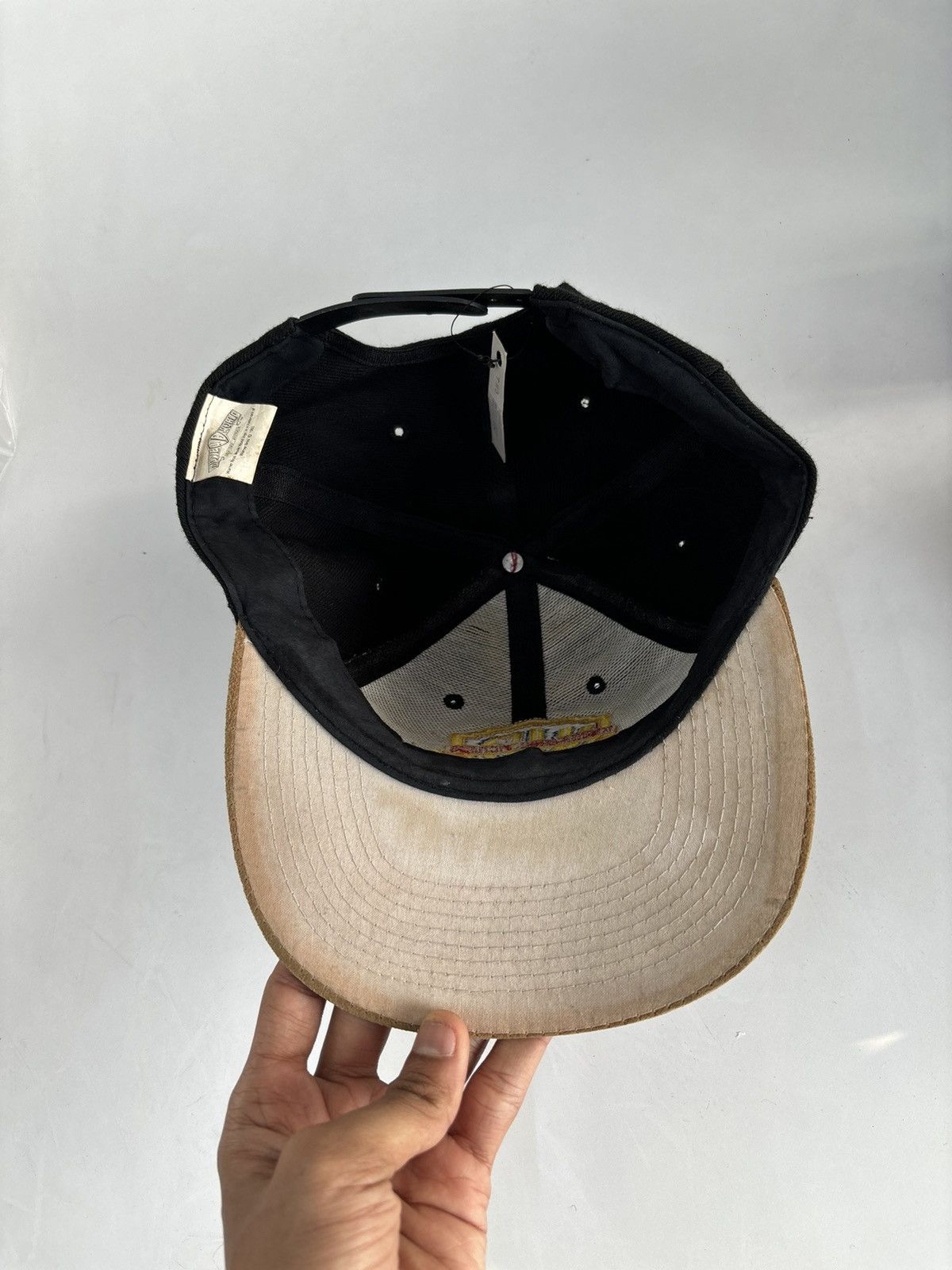 Warner Bros Vintage Warner Bros Snapback 1993 Size ONE SIZE - 5 Thumbnail